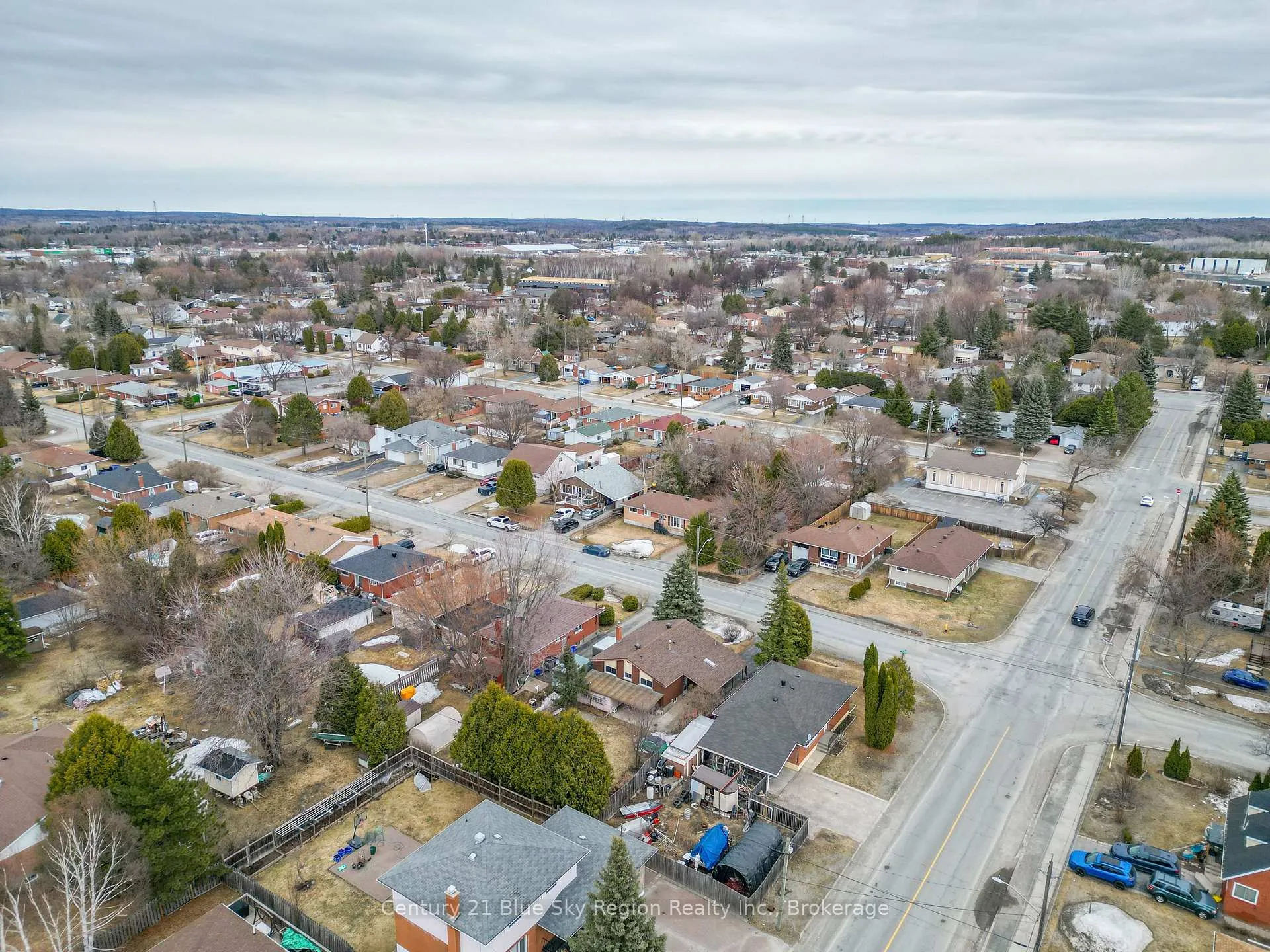Photo 38 of 755 Danforth Avenue, Sudbury Remote Area — HOMEH