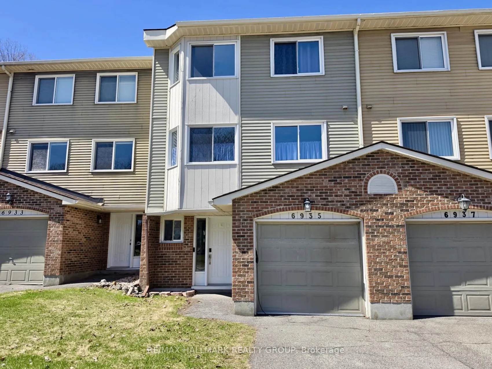 Photo 1 of 6935 Du Bois Avenue, Ottawa, Convent Glen North — HOMEH