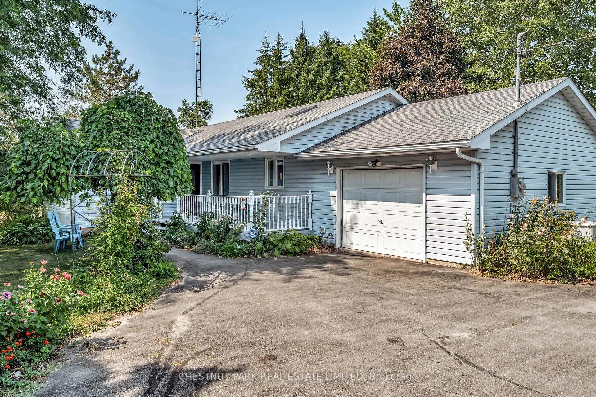 Photo 3 of 207 Carnrike Road, Prince Edward County, Ameliasburg Ward — HOMEH