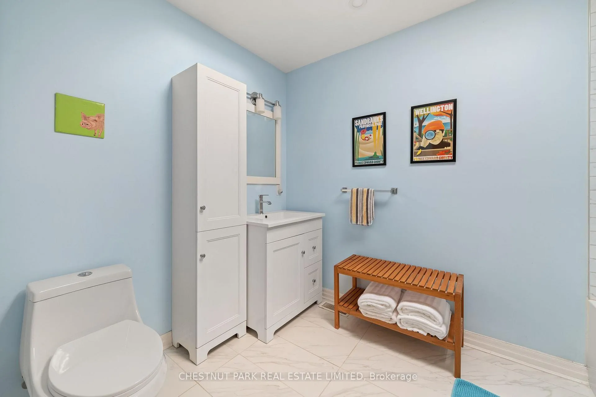 Photo 17 of 207 Carnrike Road, Prince Edward County, Ameliasburg Ward — HOMEH