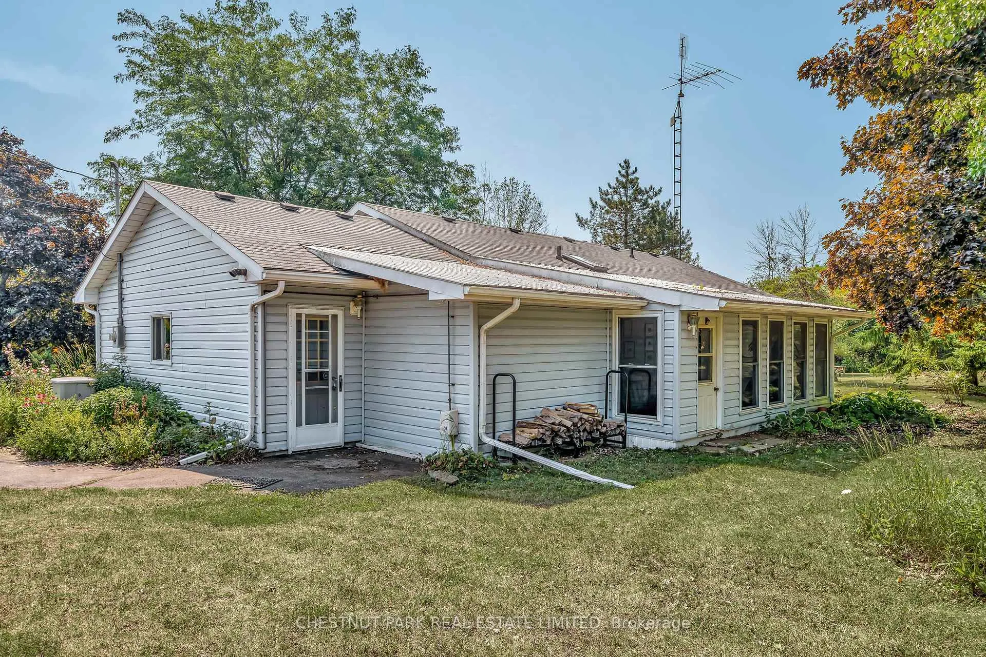 Photo 31 of 207 Carnrike Road, Prince Edward County, Ameliasburg Ward — HOMEH