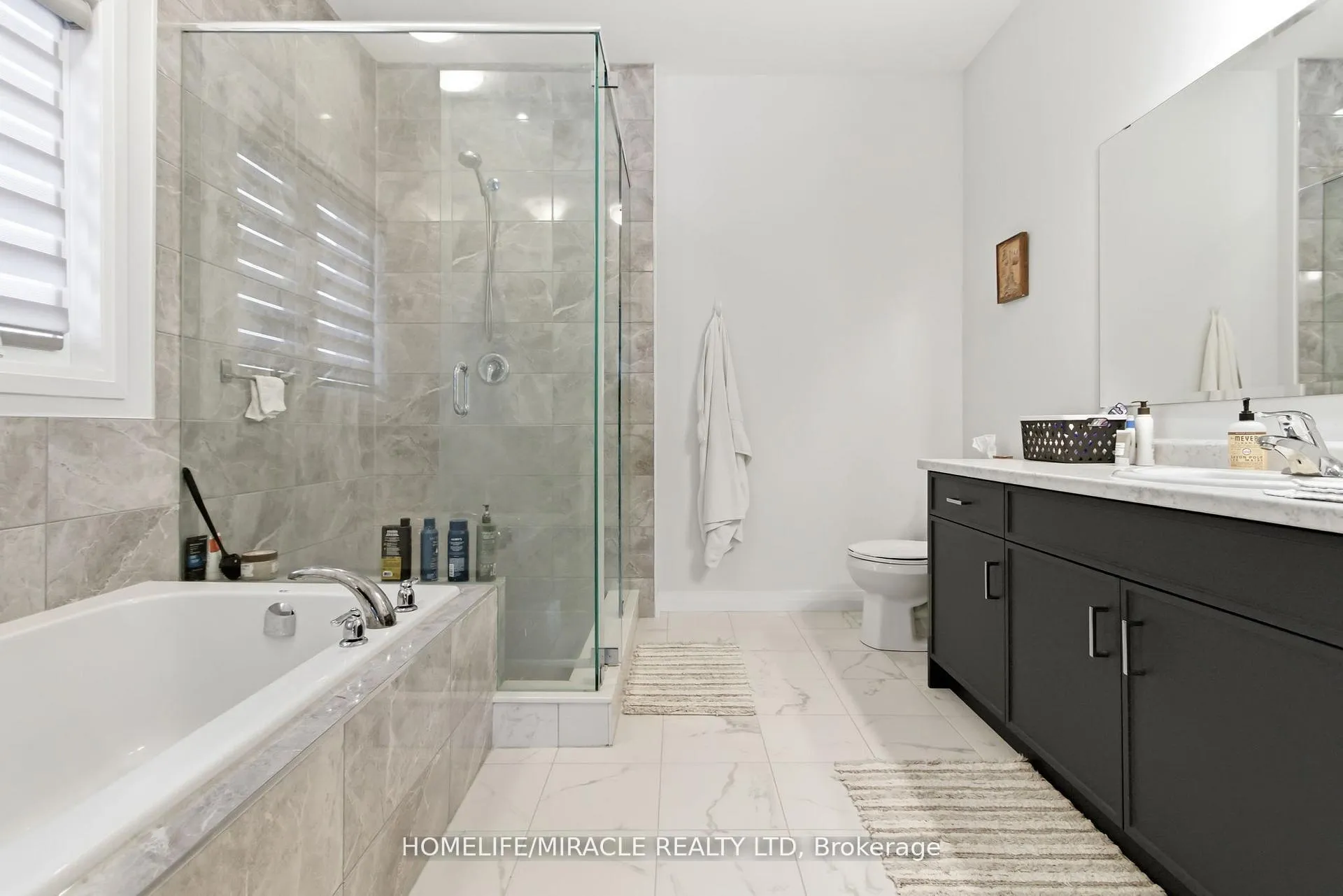 Photo 8 of 201 Dempsey Drive, Stratford — HOMEH