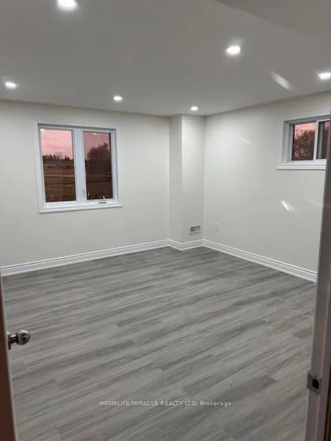 Photo 12 of 201 Dempsey Drive, Stratford — HOMEH
