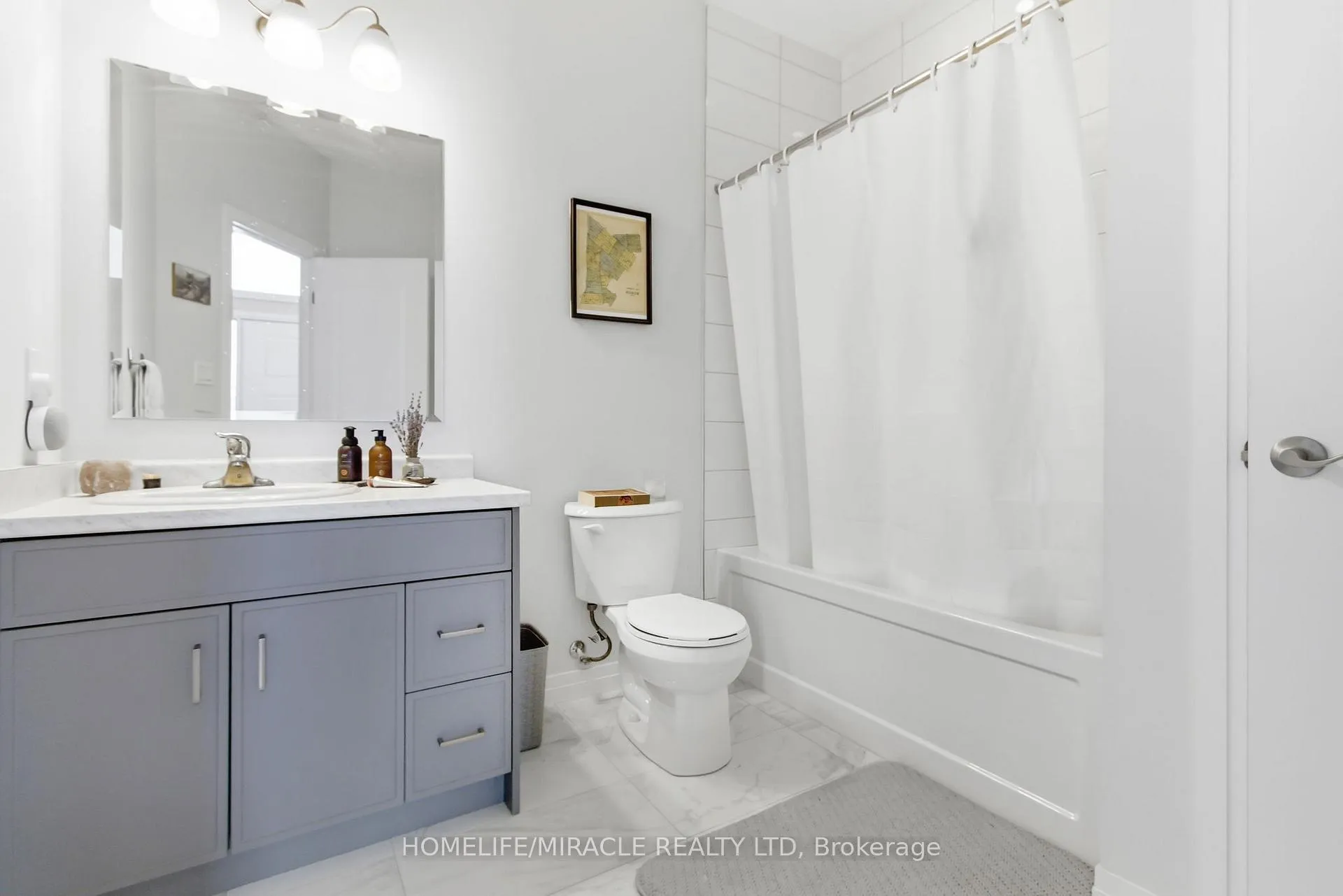 Photo 14 of 201 Dempsey Drive, Stratford — HOMEH
