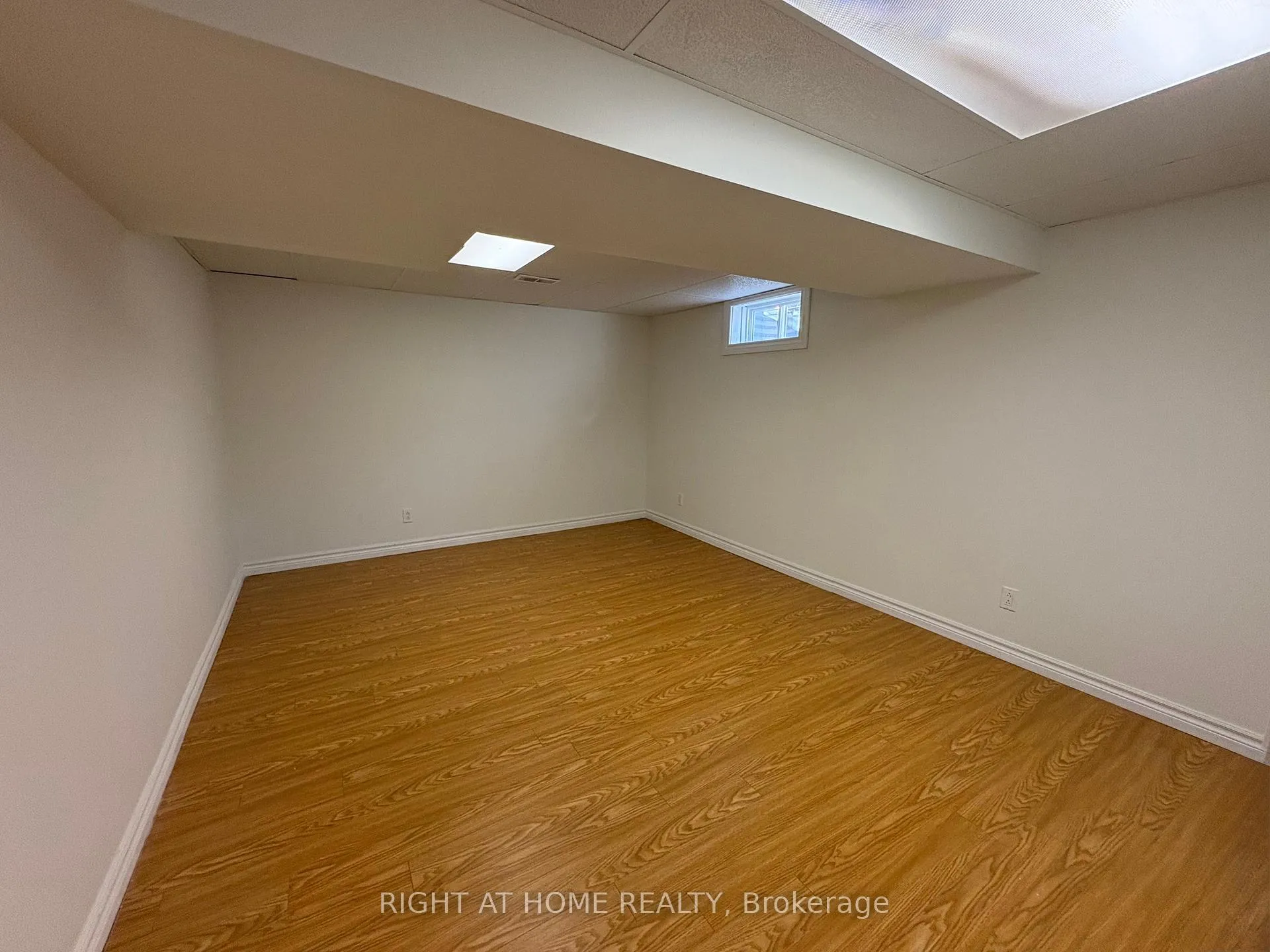 Photo 10 of Unit Lower Level, 2 Harmon Avenue, Aurora, Aurora Heights — HOMEH