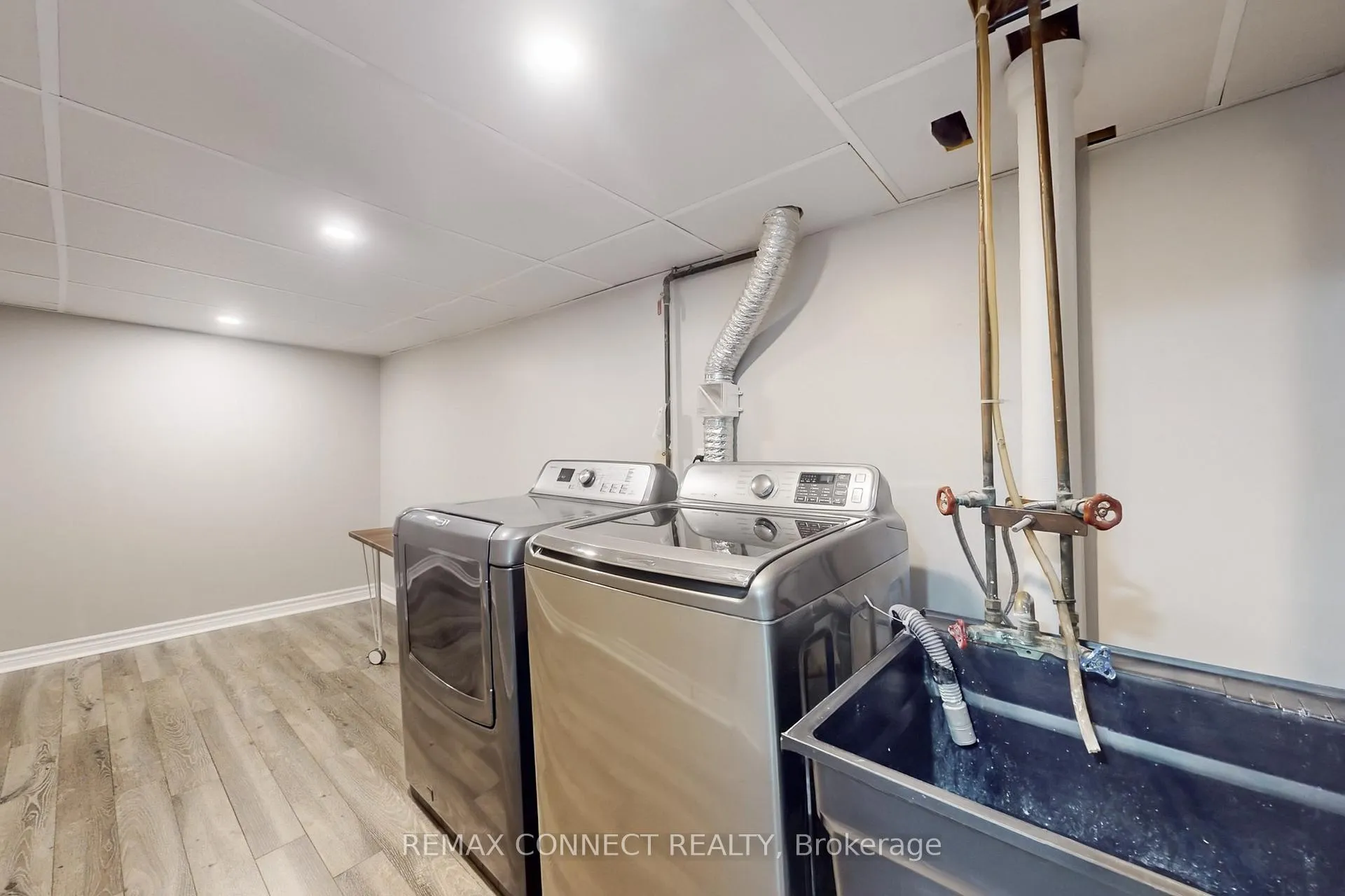 Photo 23 of Unit Bsmt, 326 Rosedale Drive W, Whitby, Downtown Whitby — HOMEH