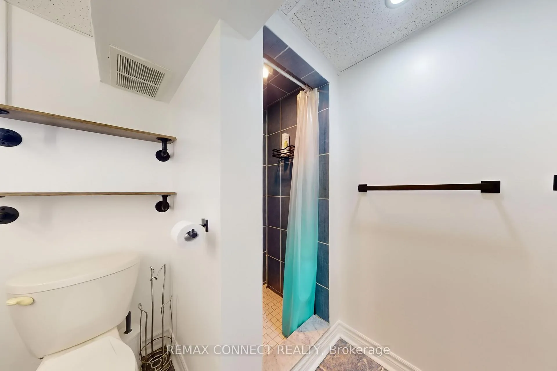 Photo 26 of Unit Bsmt, 326 Rosedale Drive W, Whitby, Downtown Whitby — HOMEH