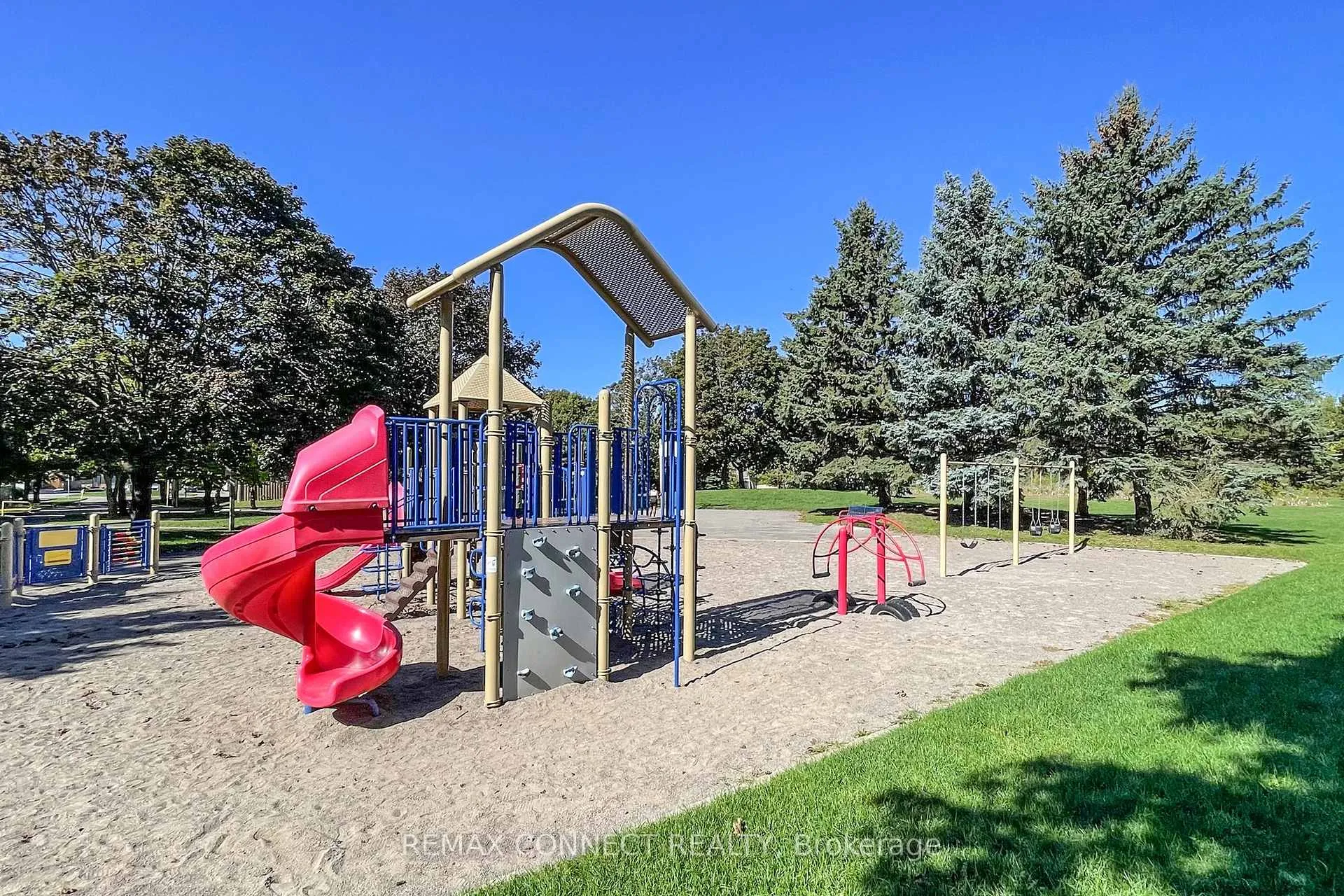 Photo 33 of Unit Bsmt, 326 Rosedale Drive W, Whitby, Downtown Whitby — HOMEH