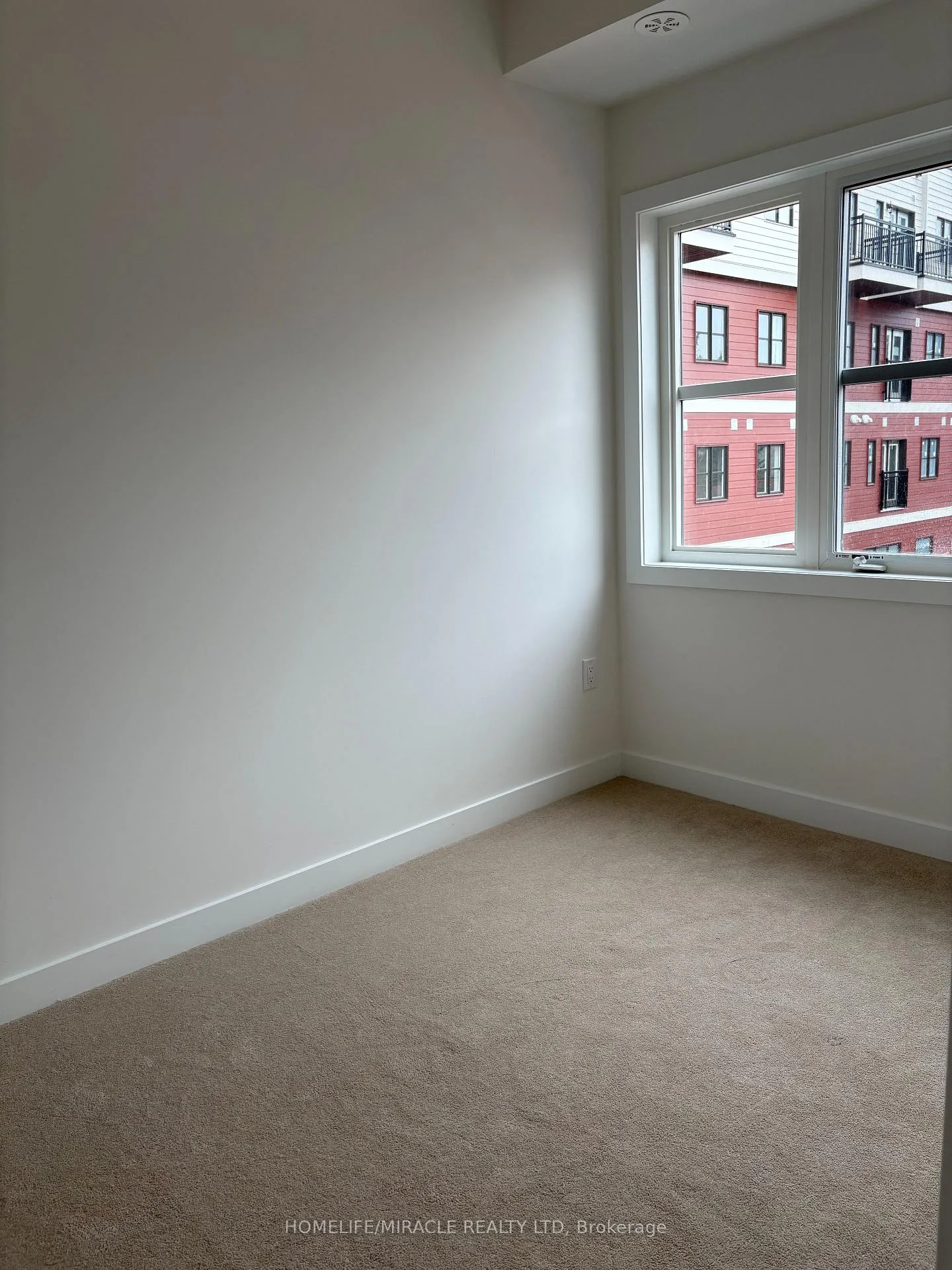 Photo 45 of Unit 211, 15100 Yonge Street, Aurora, Aurora Village — HOMEH