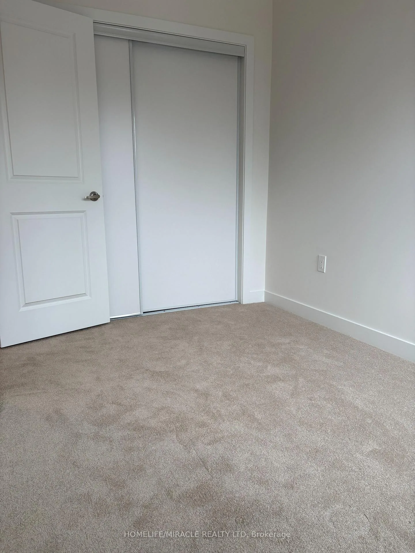 Photo 50 of Unit 211, 15100 Yonge Street, Aurora, Aurora Village — HOMEH