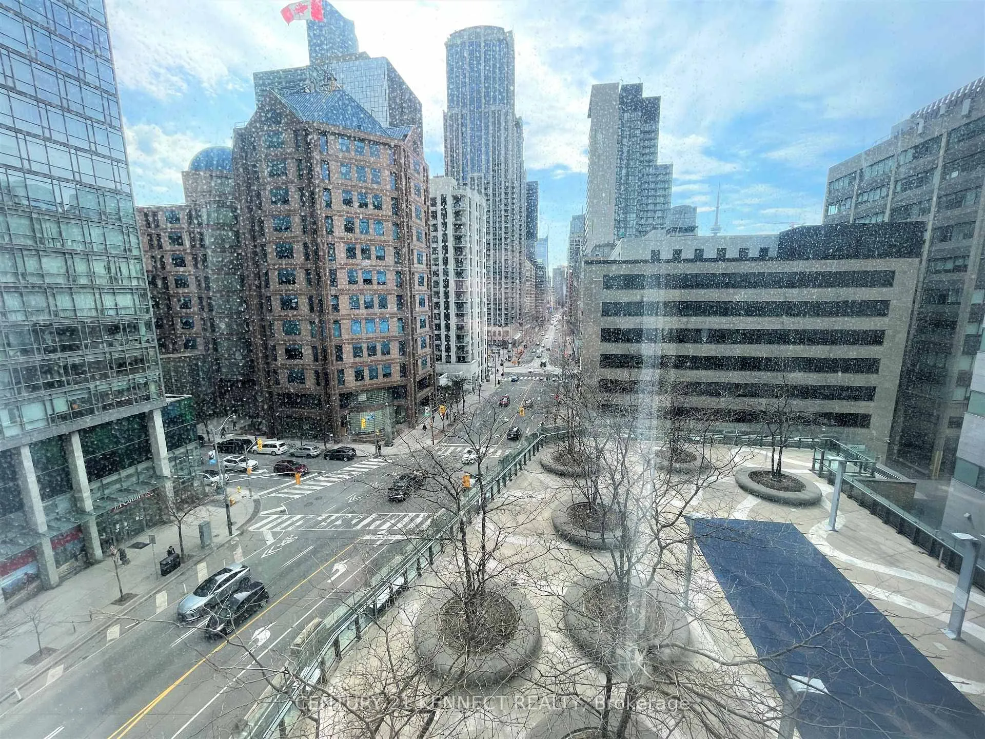 Photo 10 of Unit 608, 832 Bay Street, Toronto, Bay Street Corridor — HOMEH