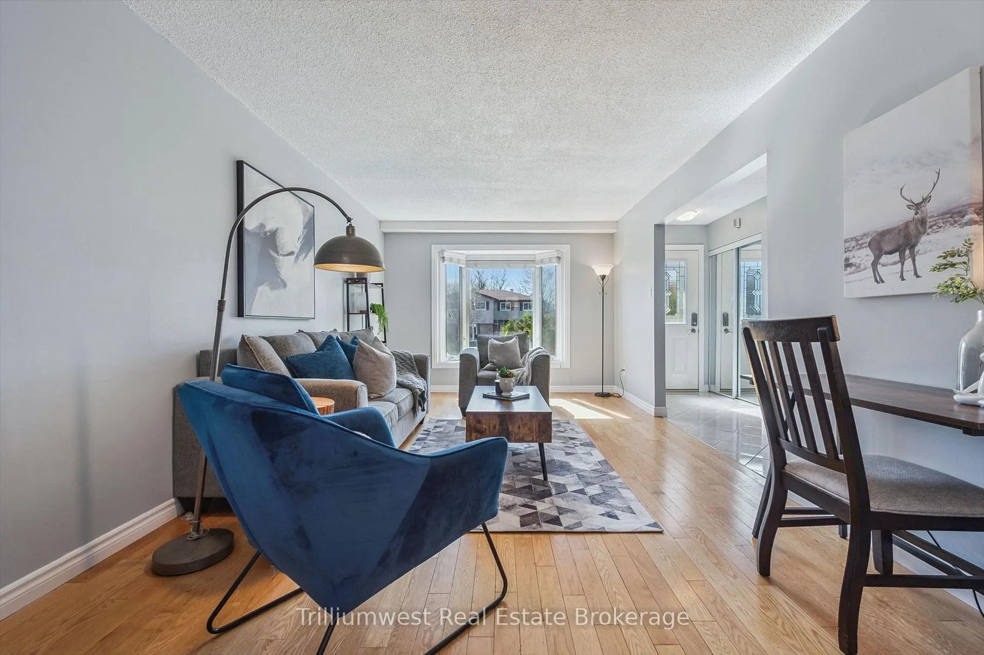 Photo 7 of 131 Sanderson Drive, Guelph, Willow West/Sugarbush/West Acres — HOMEH