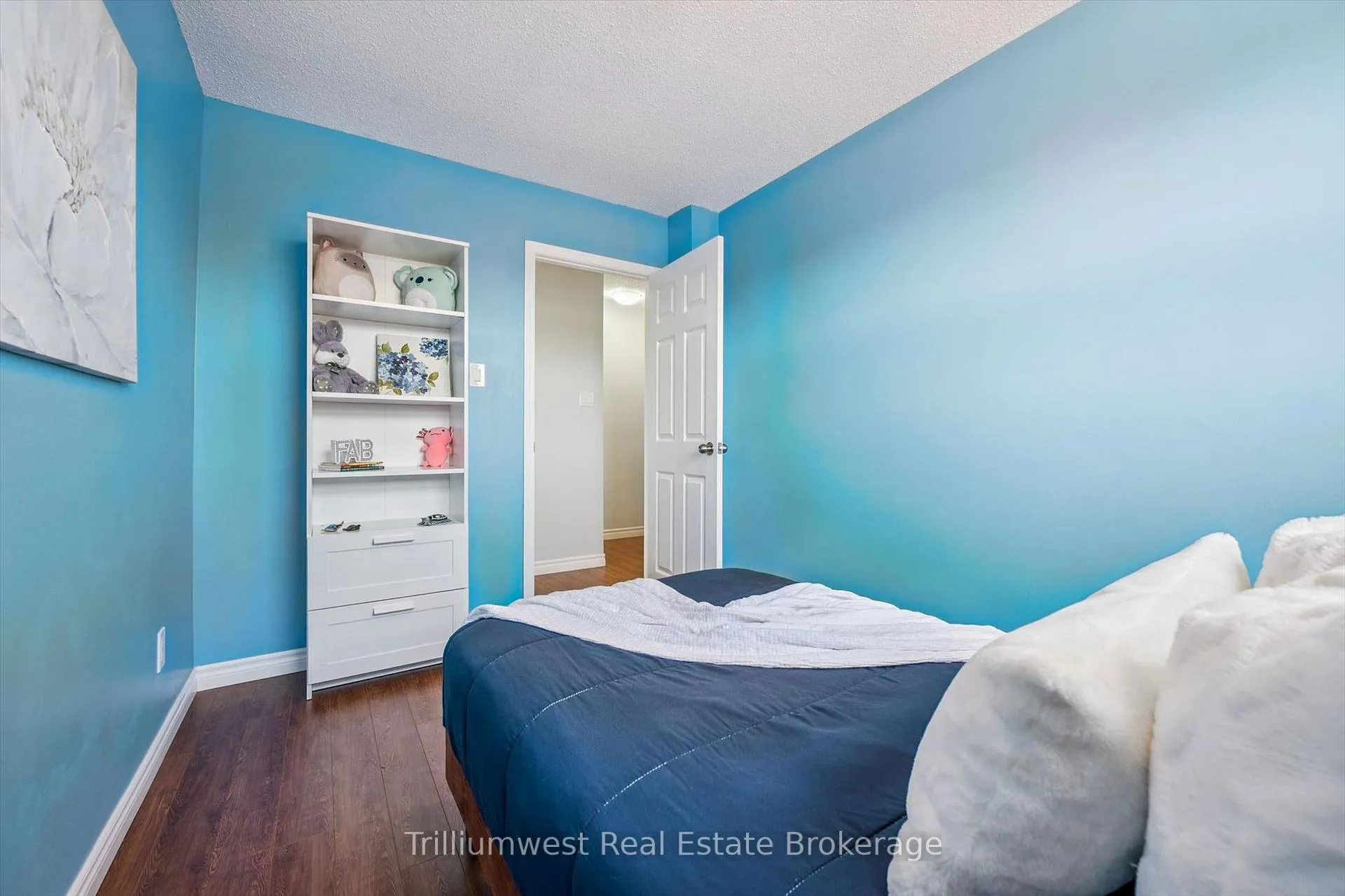 Photo 24 of 131 Sanderson Drive, Guelph, Willow West/Sugarbush/West Acres — HOMEH