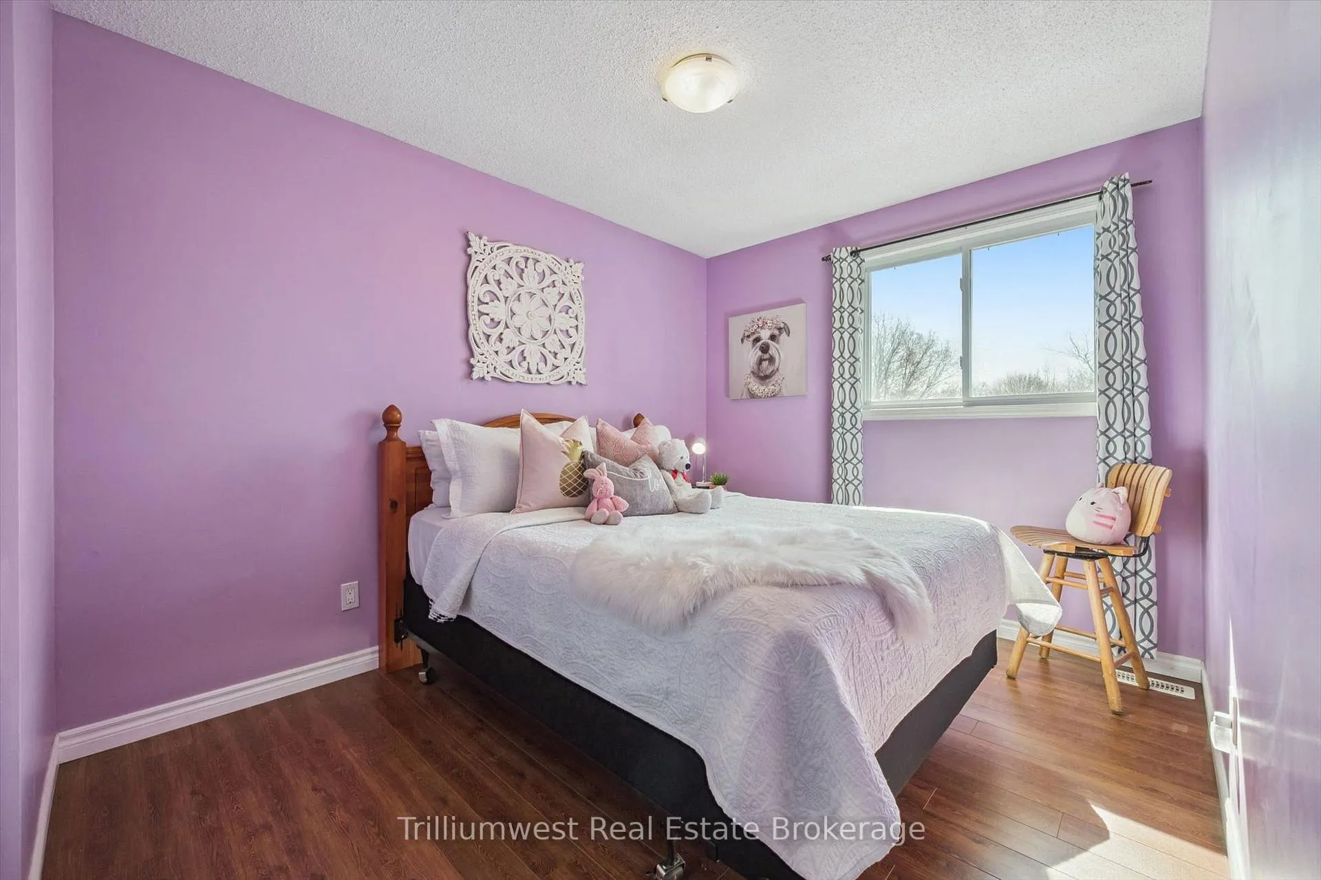 Photo 25 of 131 Sanderson Drive, Guelph, Willow West/Sugarbush/West Acres — HOMEH