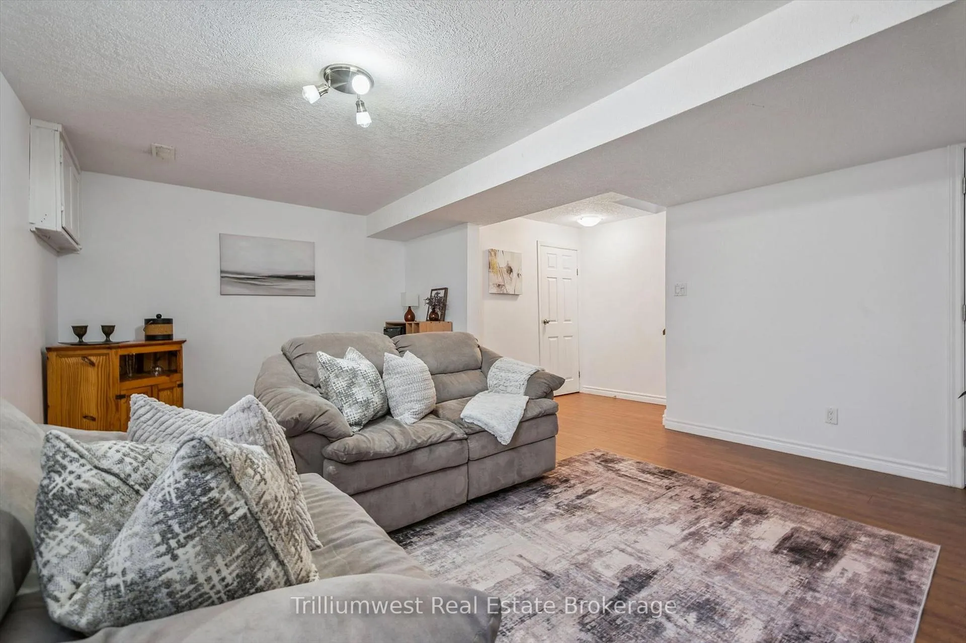 Photo 31 of 131 Sanderson Drive, Guelph, Willow West/Sugarbush/West Acres — HOMEH