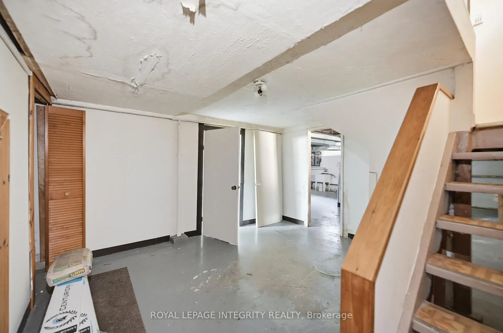 Photo 24 of 754 Cummings Avenue, Ottawa, Castle Heights/Rideau High — HOMEH