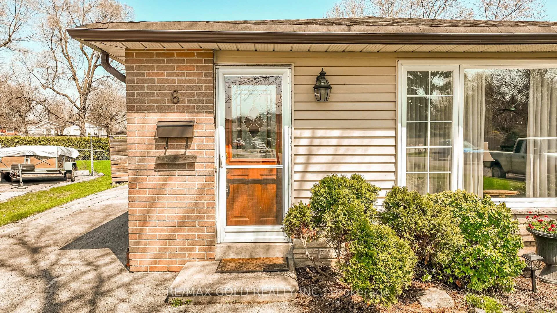 Photo 5 of 6 Eldon Court, Brampton, Southgate — HOMEH