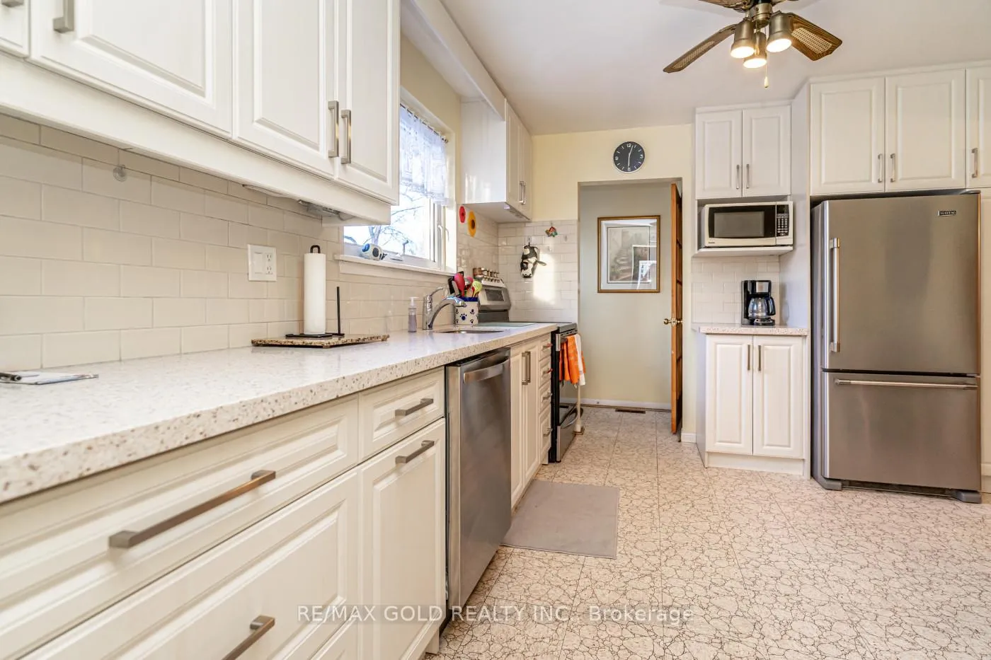 Photo 15 of 6 Eldon Court, Brampton, Southgate — HOMEH