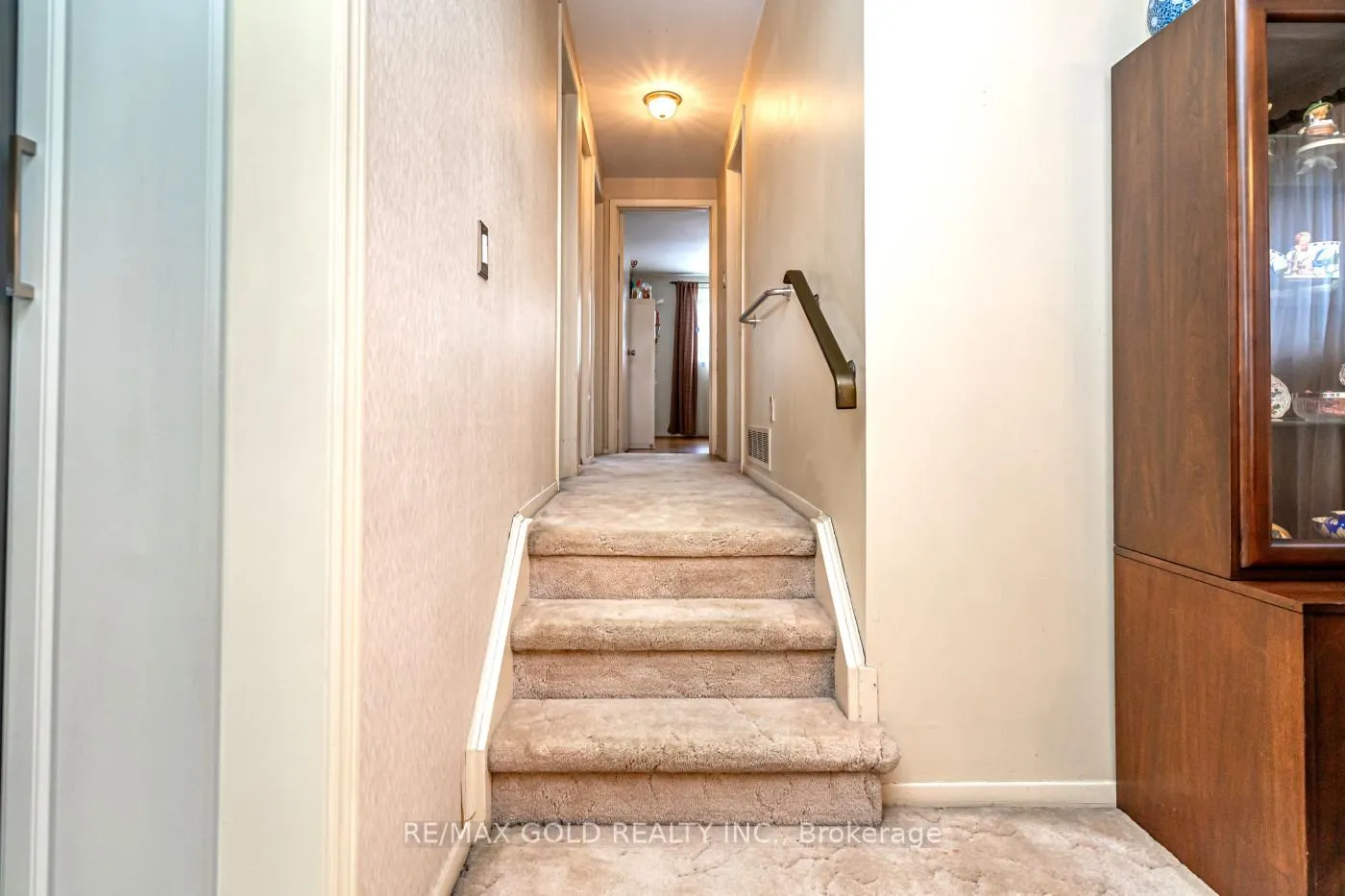 Photo 19 of 6 Eldon Court, Brampton, Southgate — HOMEH