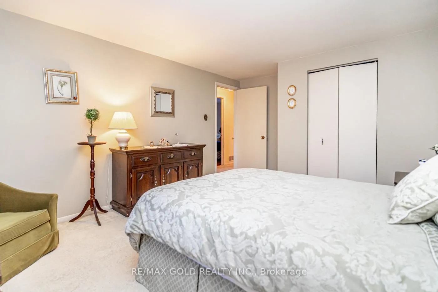 Photo 21 of 6 Eldon Court, Brampton, Southgate — HOMEH