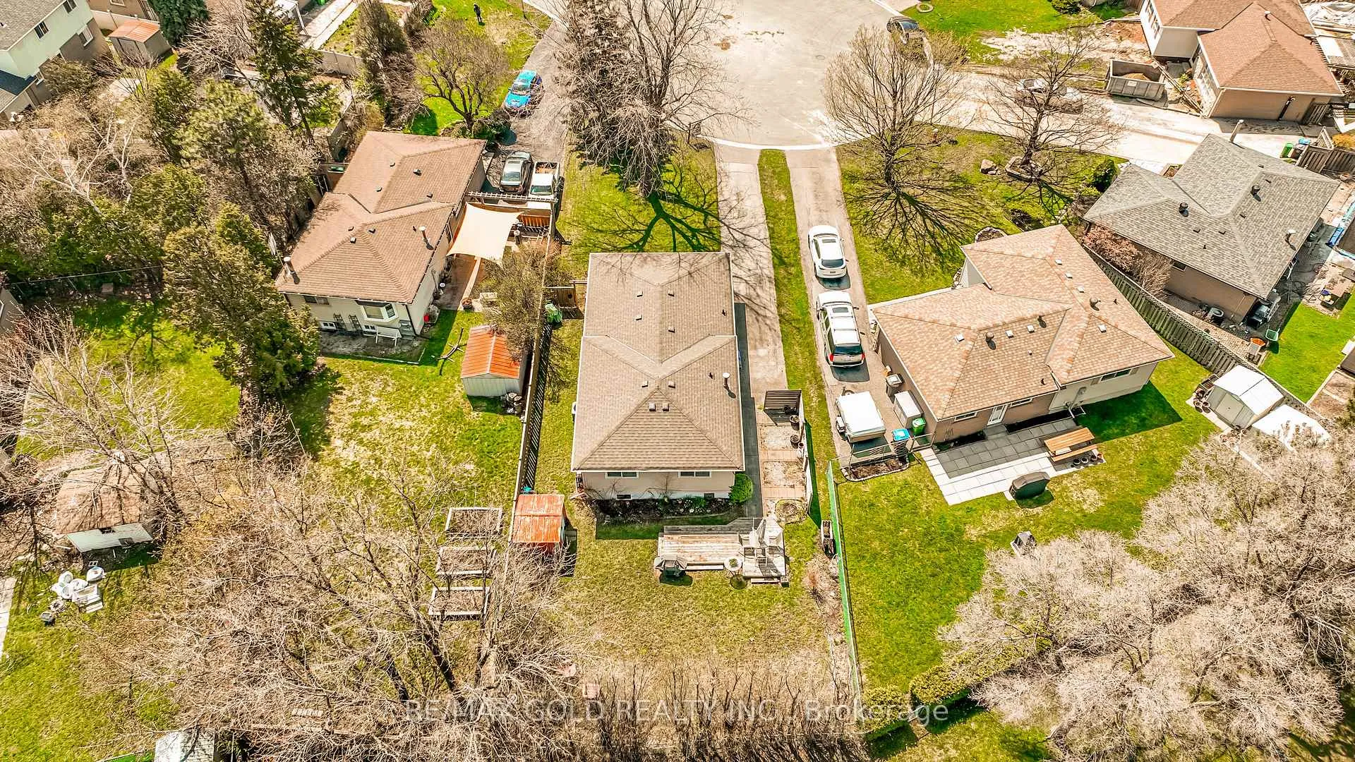 Photo 39 of 6 Eldon Court, Brampton, Southgate — HOMEH