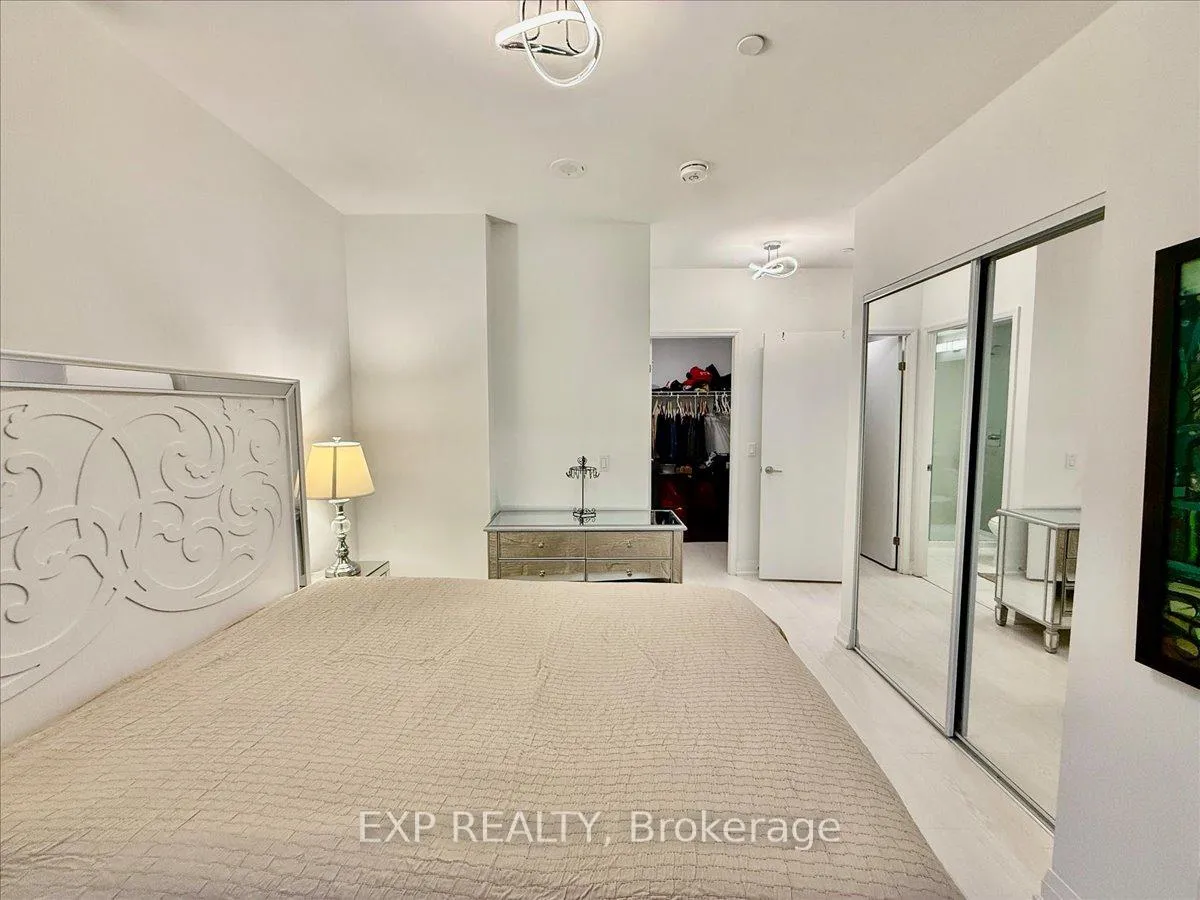 Photo 14 of Unit 210, 26 Gibbs Road, Etobicoke, Islington-City Centre West — HOMEH