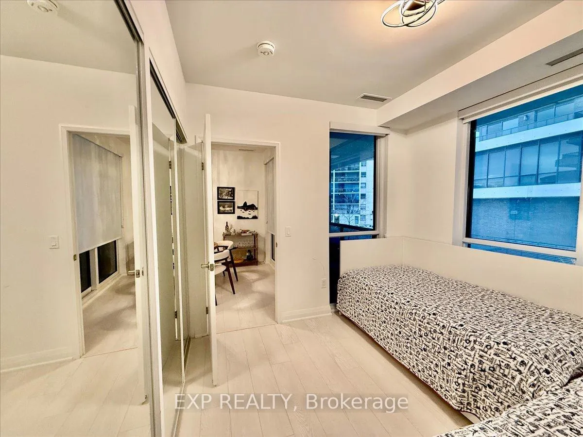 Photo 19 of Unit 210, 26 Gibbs Road, Etobicoke, Islington-City Centre West — HOMEH