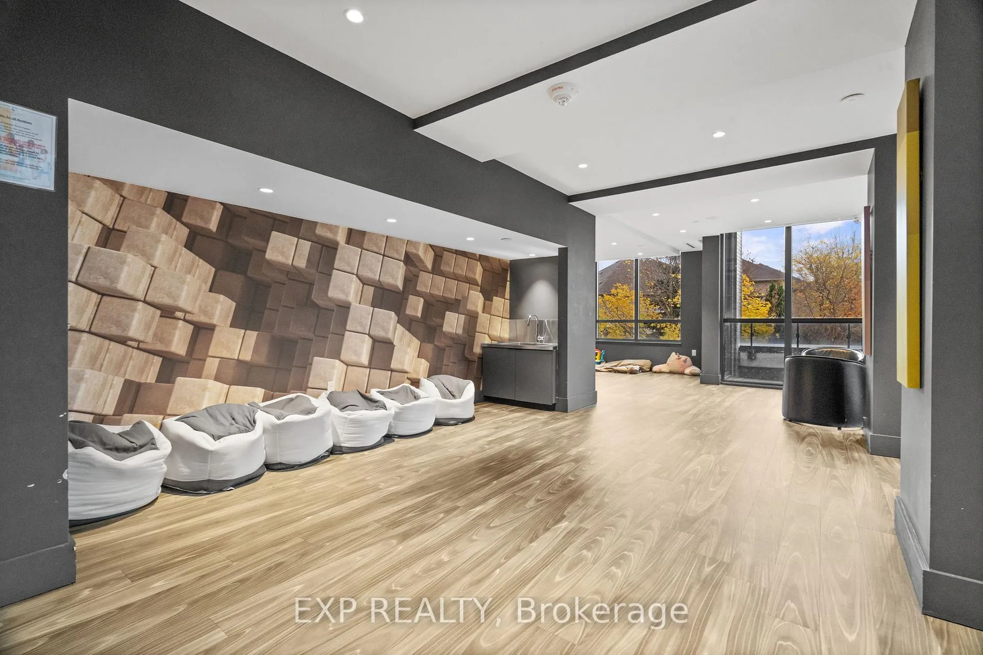 Photo 28 of Unit 210, 26 Gibbs Road, Etobicoke, Islington-City Centre West — HOMEH