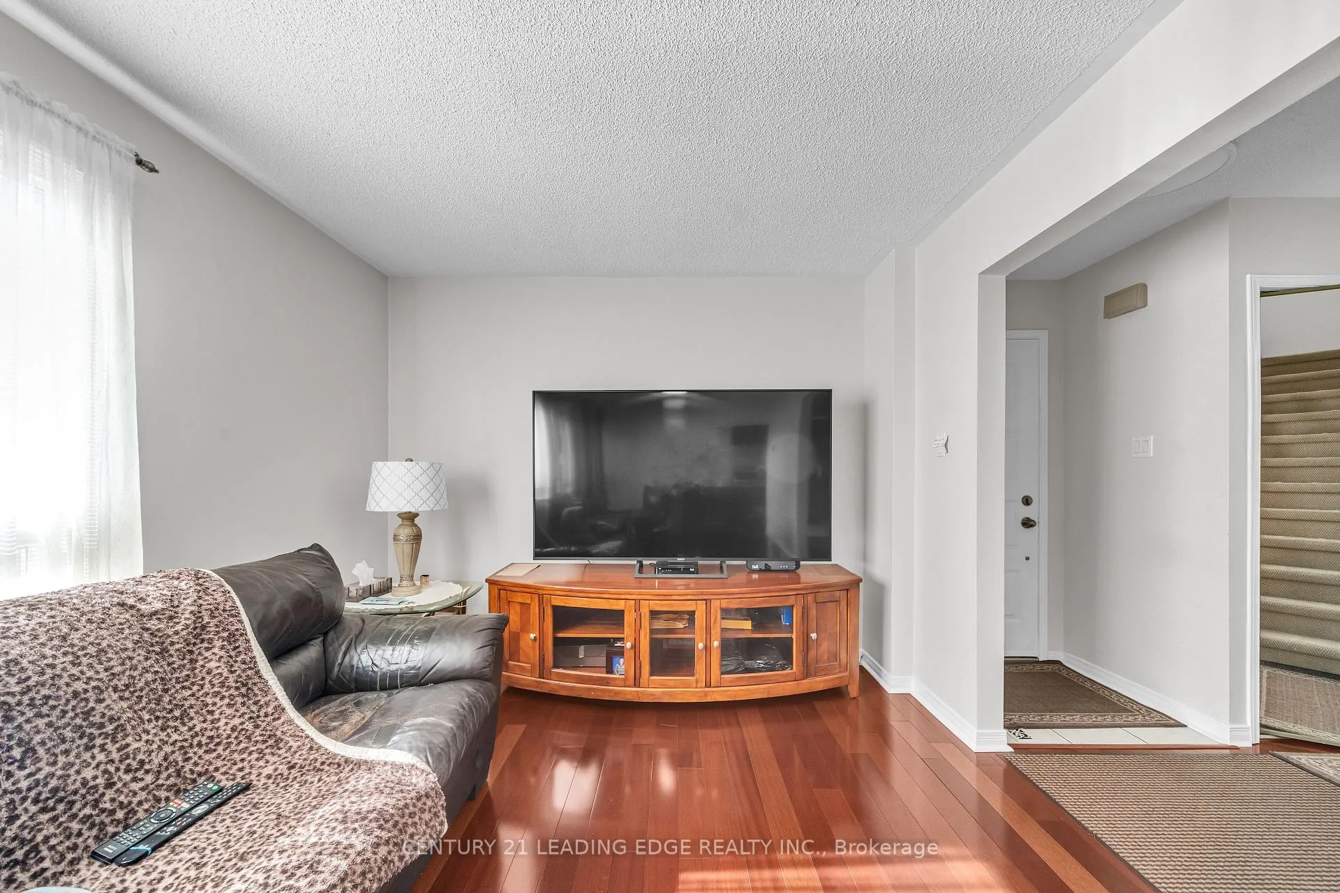 Photo 15 of 18 Luminous Court, Brampton, Heart Lake West — HOMEH
