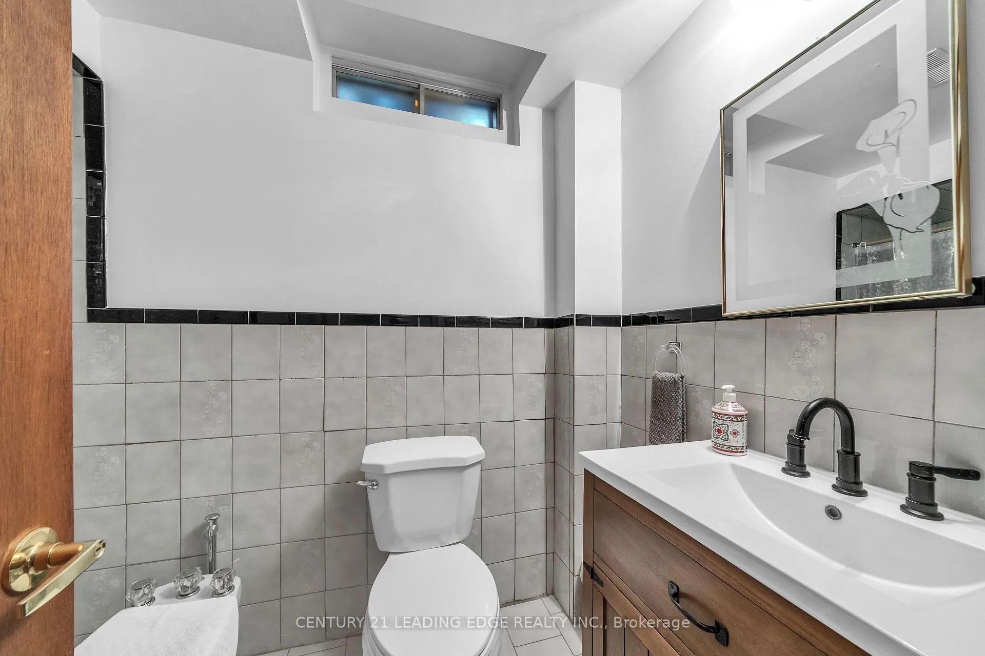 Photo 36 of 18 Luminous Court, Brampton, Heart Lake West — HOMEH