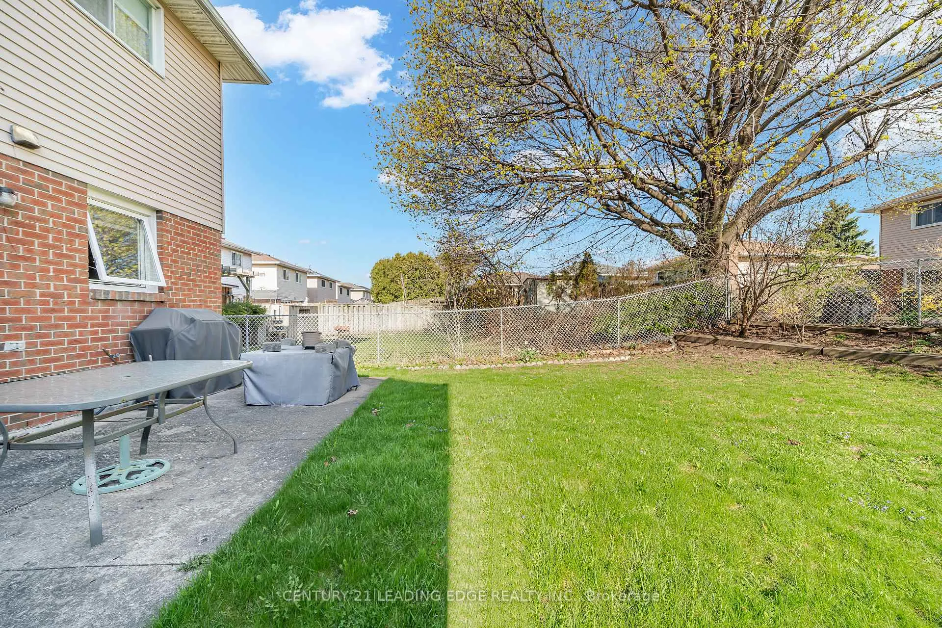 Photo 39 of 18 Luminous Court, Brampton, Heart Lake West — HOMEH