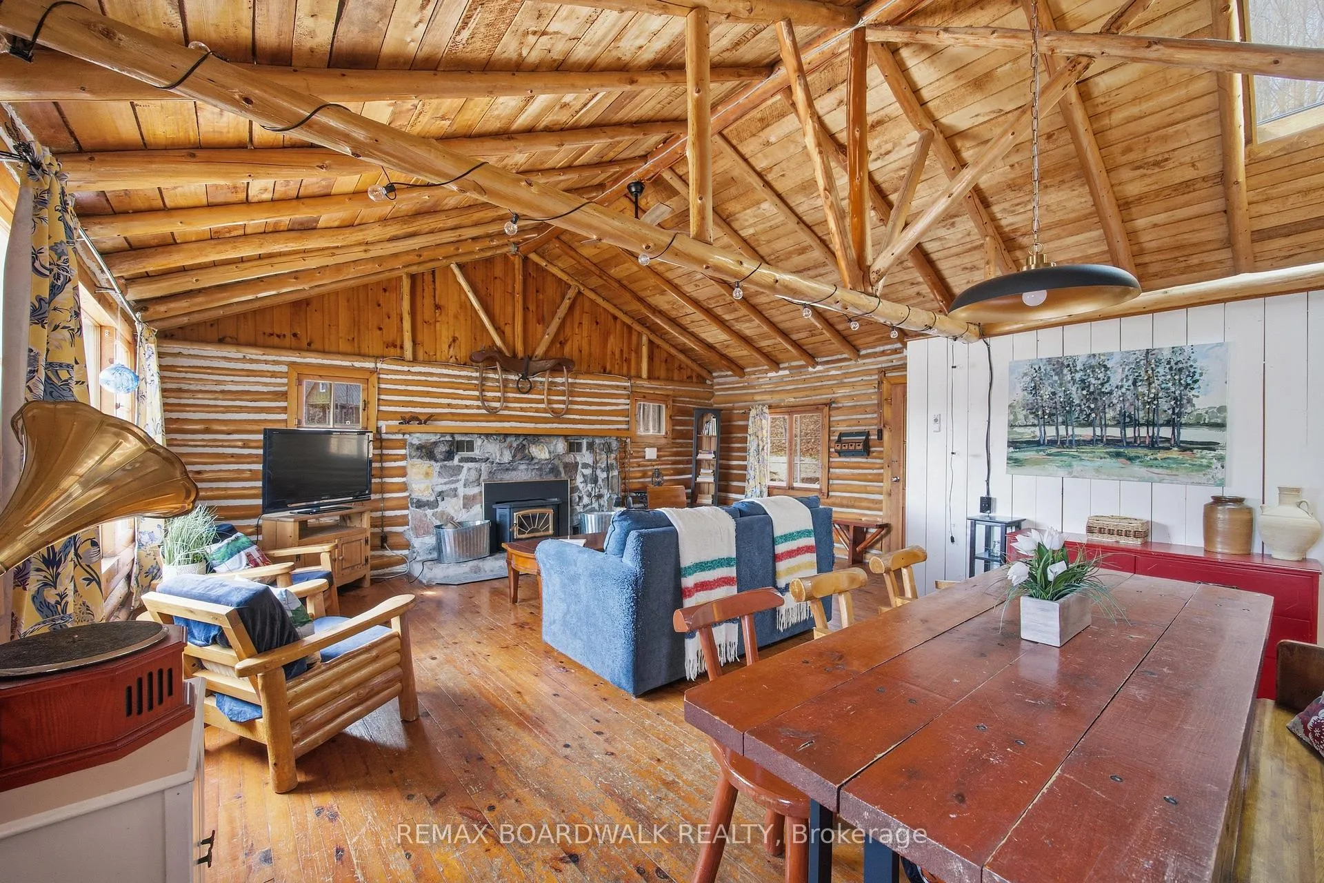 Photo 8 of 5039 Bula Lane, Tay Valley, Bathurst/Burgess & Sherbrooke (North Burgess) Twp — HOMEH