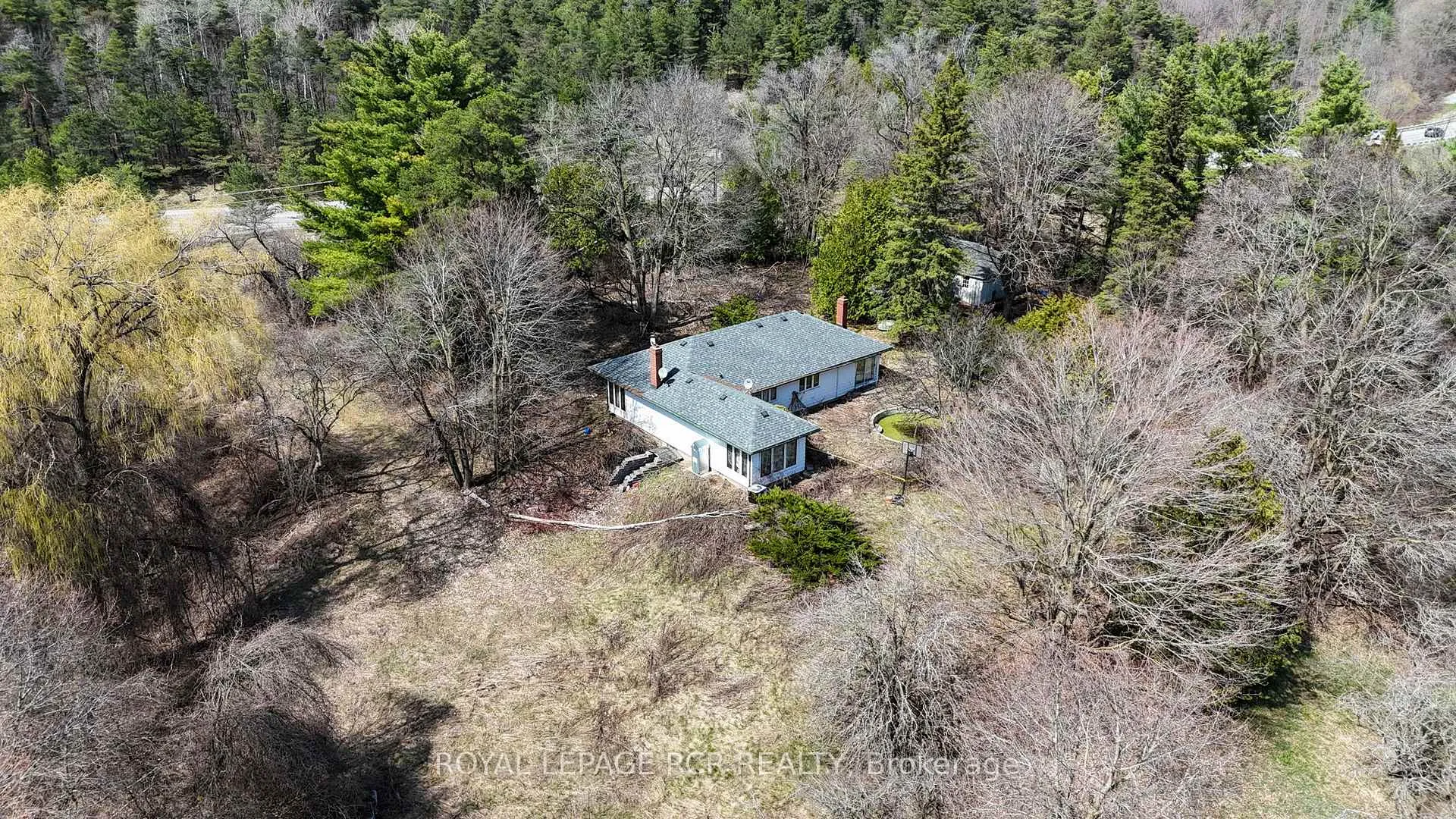 Photo 12 of 7803 Old Church Road, Caledon, Rural Caledon — HOMEH