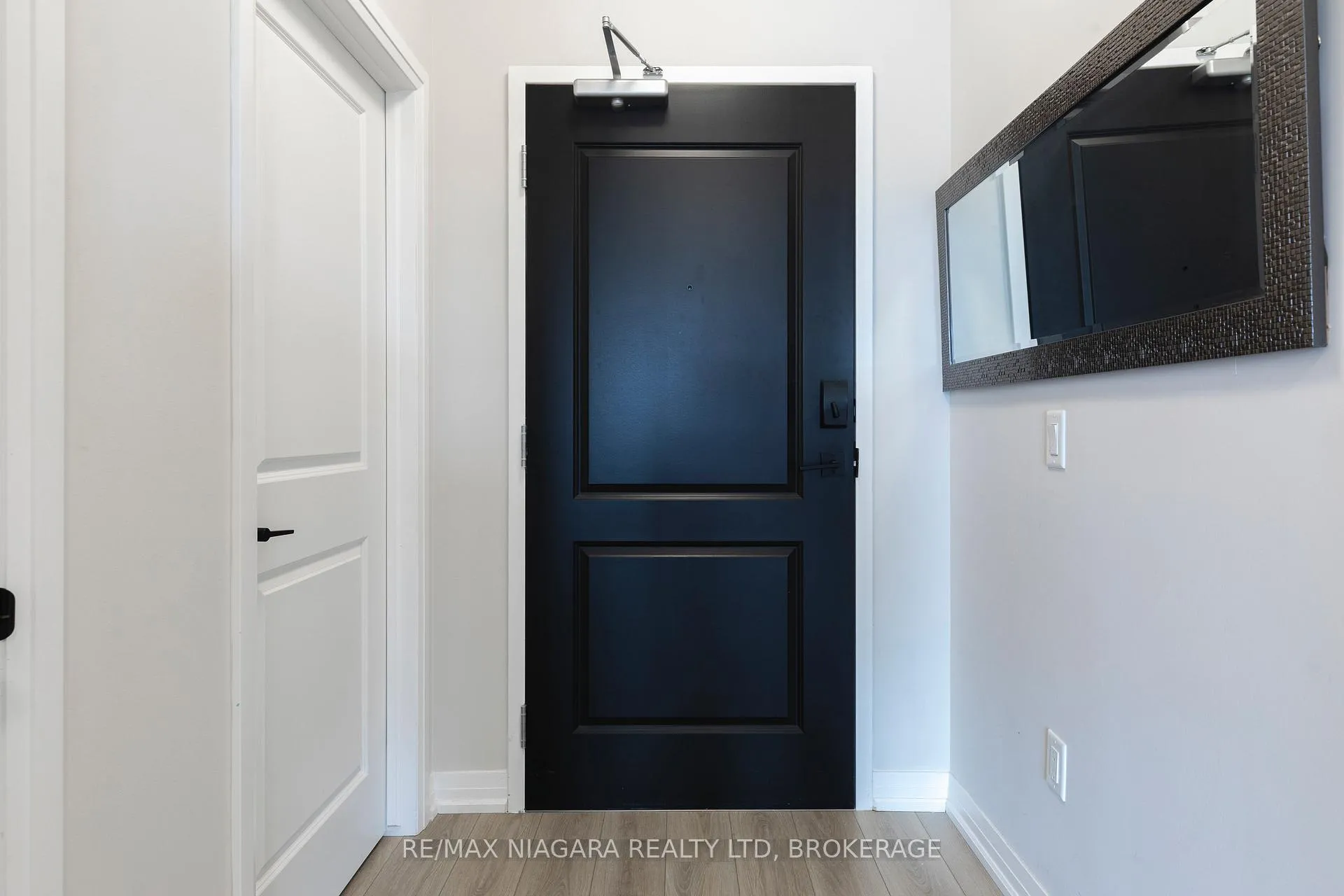 Photo 8 of Unit 208, 120 Springvalley Crescent, Hamilton, Gourley — HOMEH