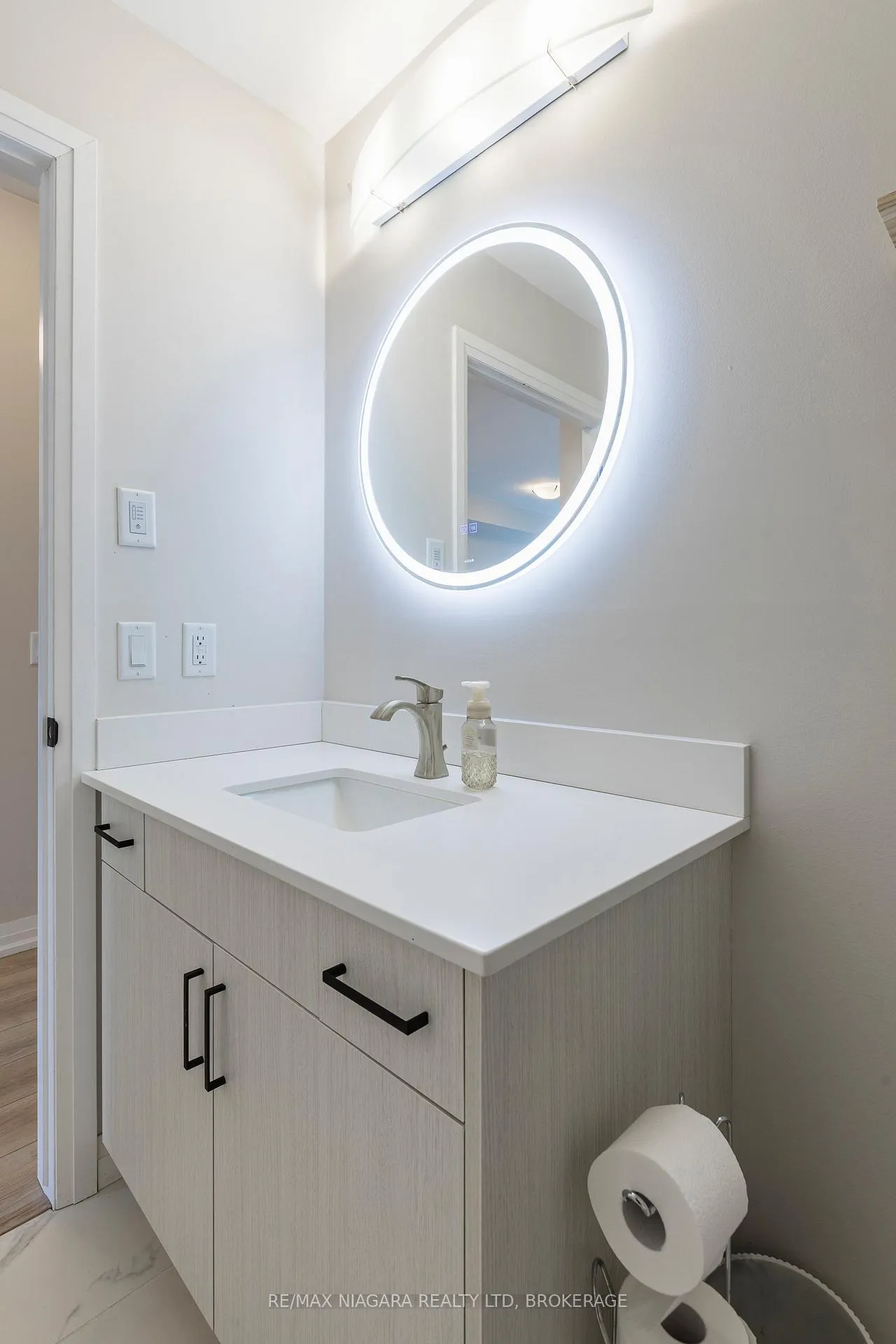 Photo 35 of Unit 208, 120 Springvalley Crescent, Hamilton, Gourley — HOMEH