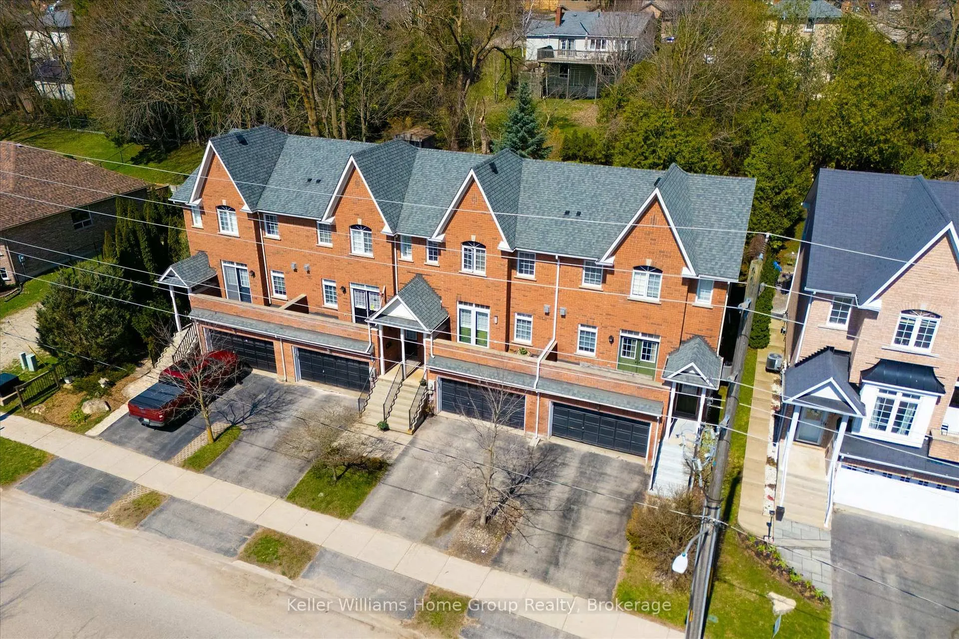 Photo 3 of 457 St Andrew Street E, Centre Wellington, Fergus — HOMEH