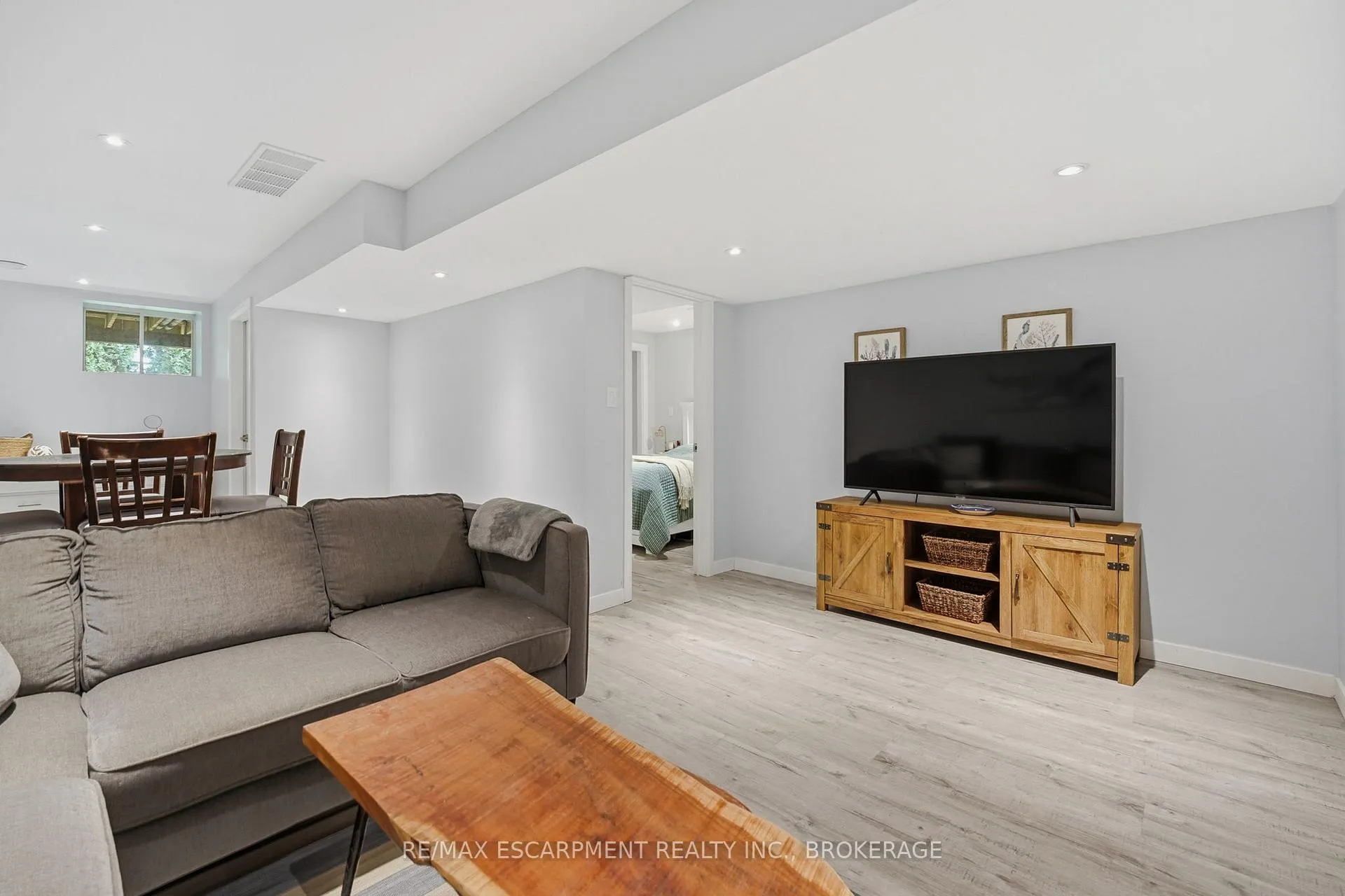 Photo 30 of Unit 26, 7 Gibson Place, St. Catharines, Downtown — HOMEH