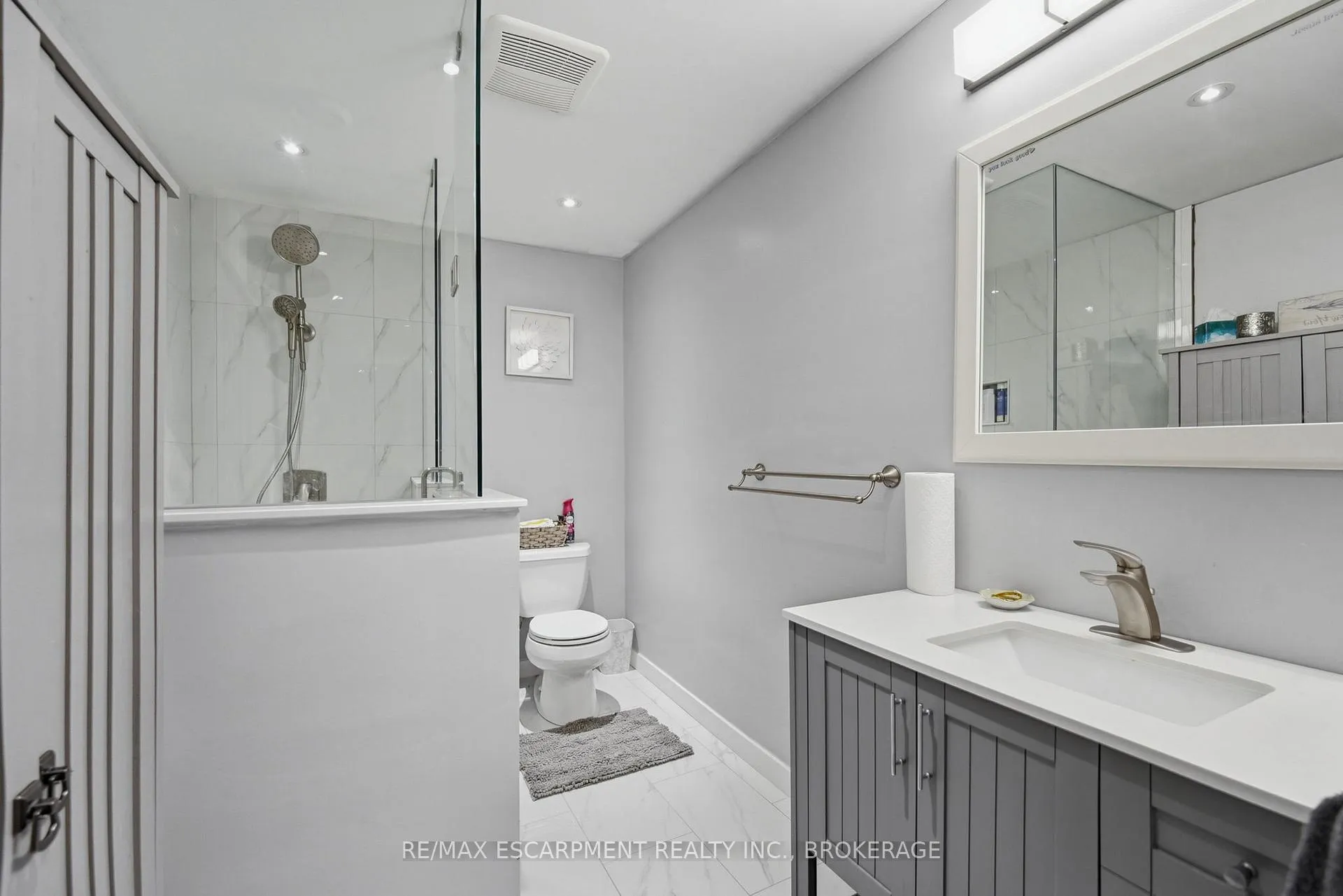 Photo 33 of Unit 26, 7 Gibson Place, St. Catharines, Downtown — HOMEH
