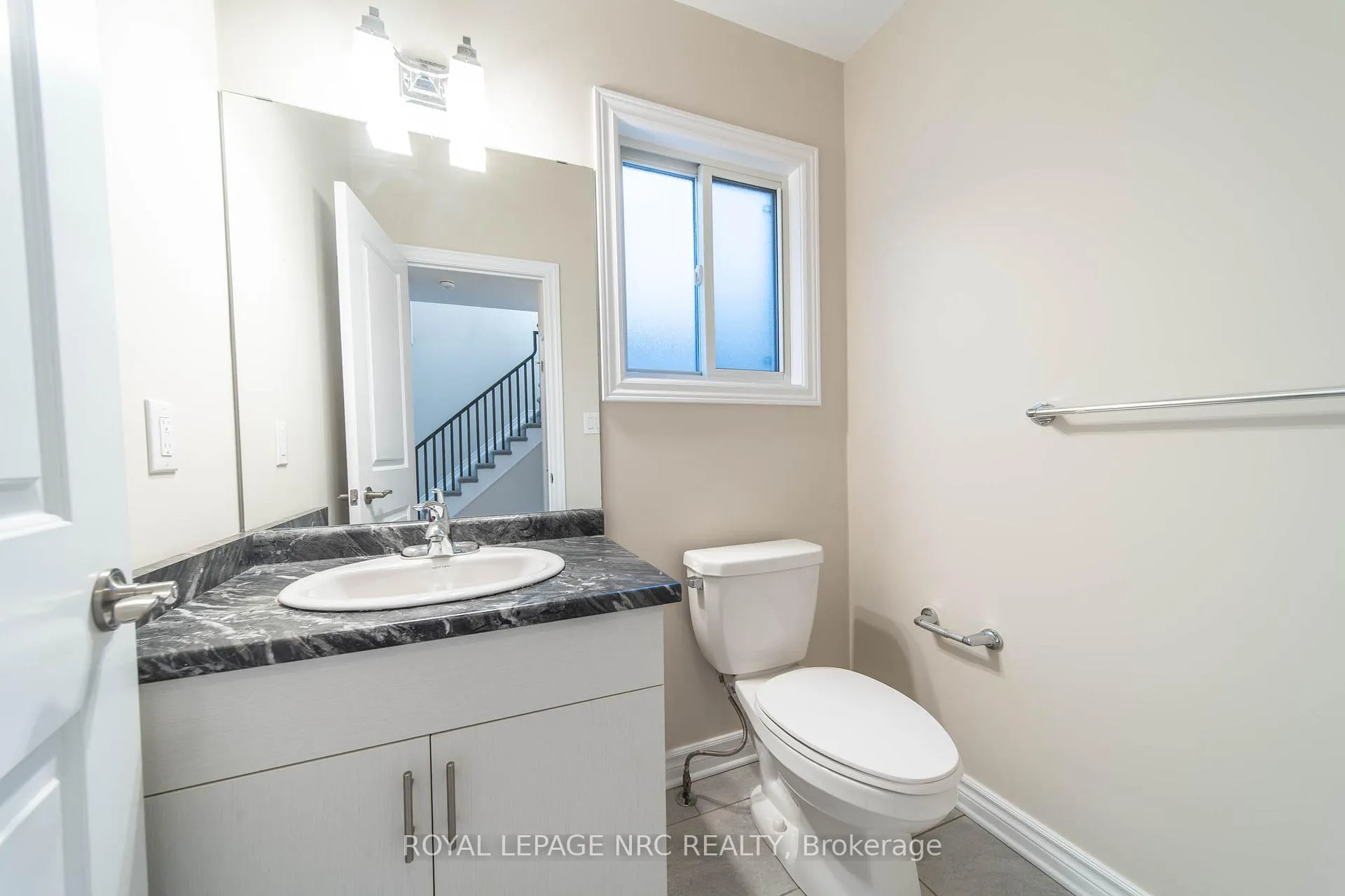 Photo 6 of 1 Sparkle Drive, Thorold, Rolling Meadows — HOMEH