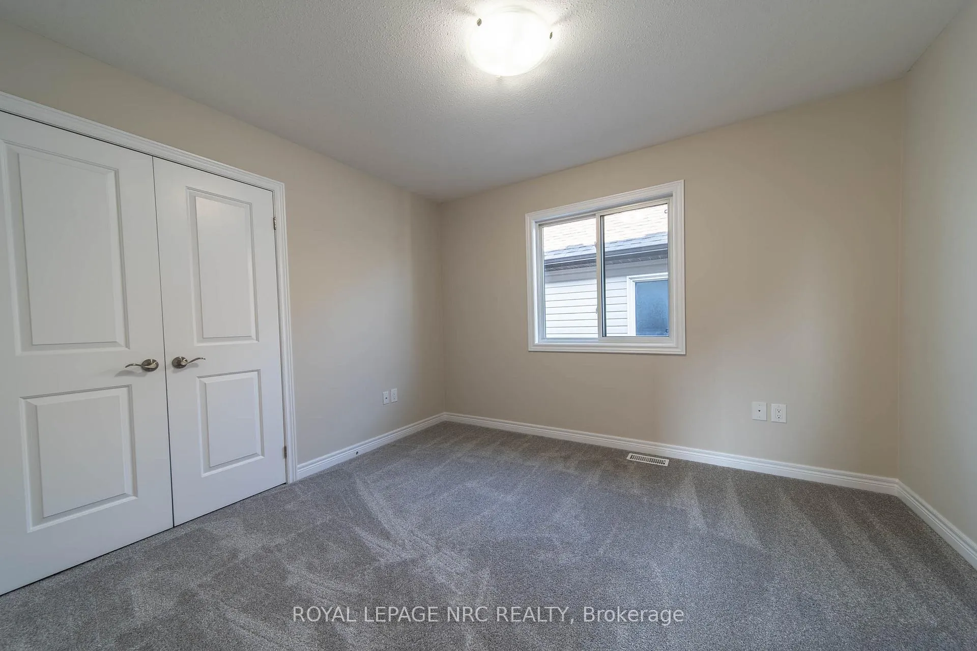 Photo 21 of 1 Sparkle Drive, Thorold, Rolling Meadows — HOMEH