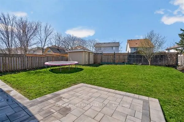 Photo 40 of 71 Beardmore Crescent, Halton Hills, Acton — HOMEH