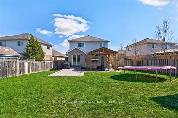 Photo 42 of 71 Beardmore Crescent, Halton Hills, Acton — HOMEH