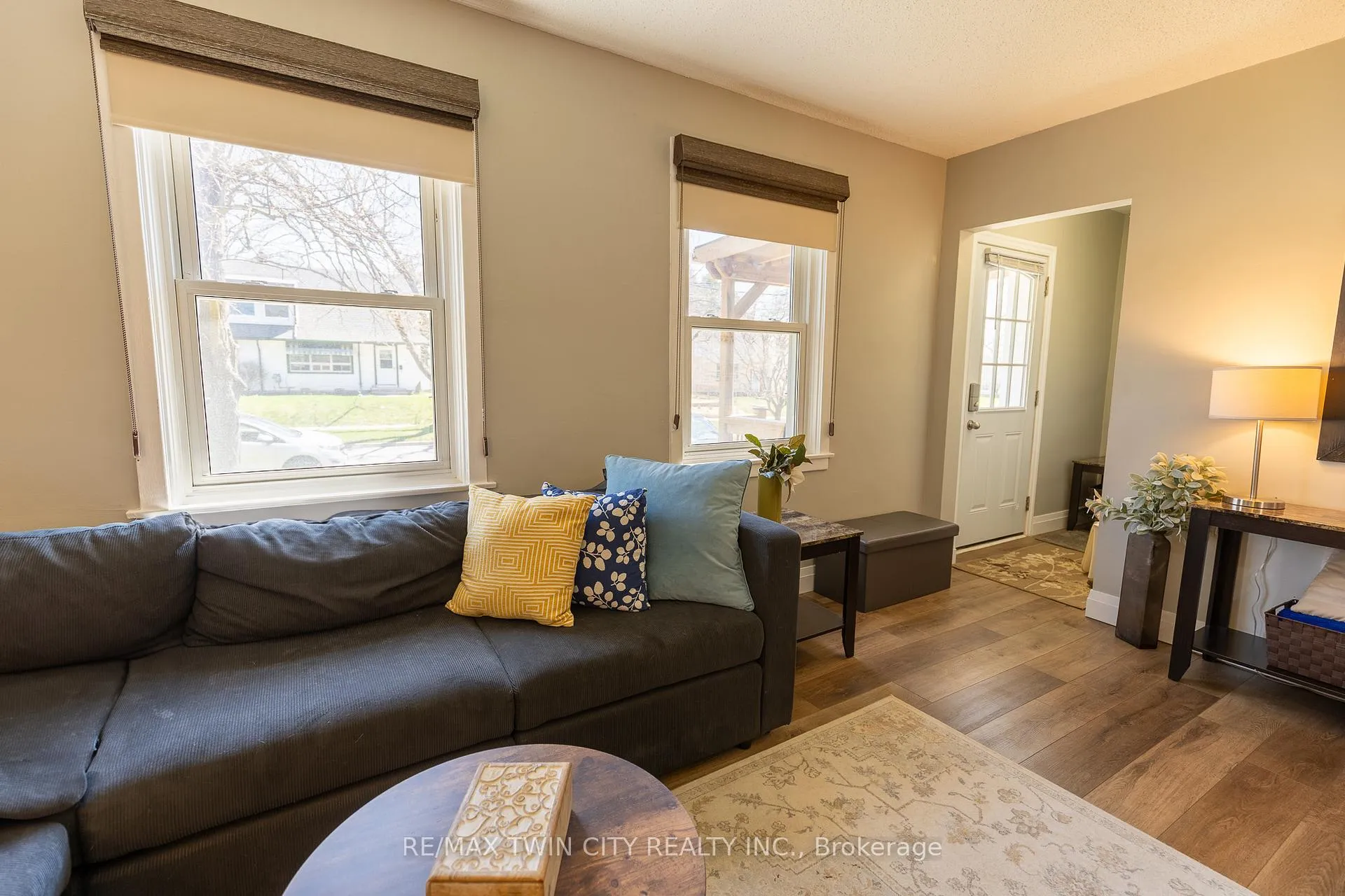 Photo 6 of 110 Lorne Crescent, Kitchener — HOMEH