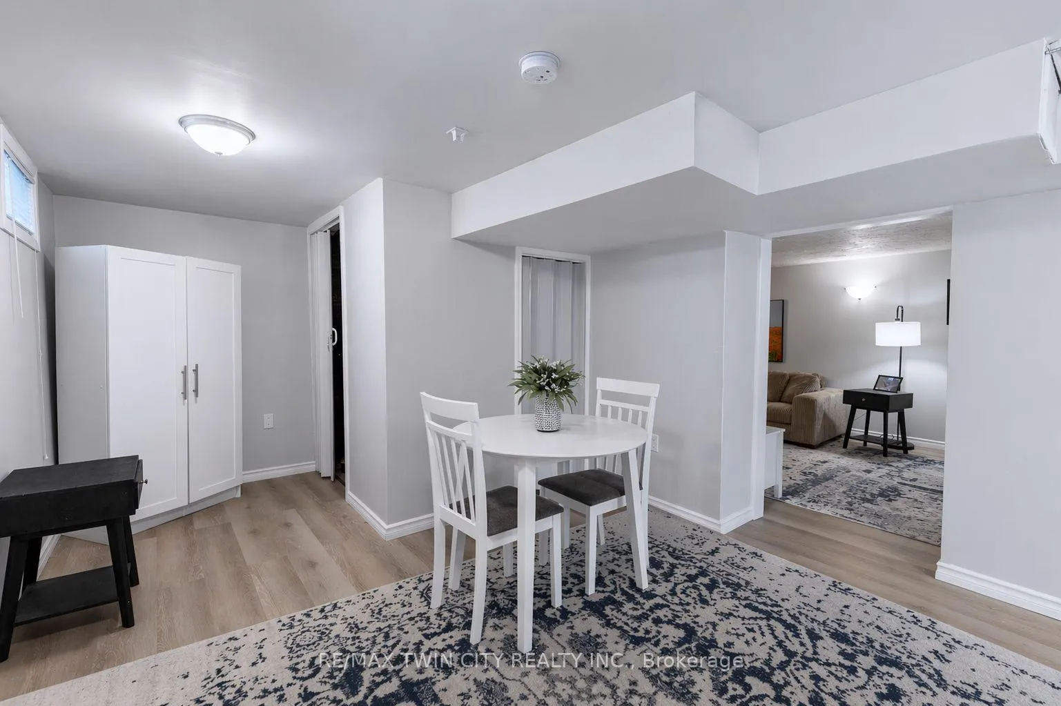 Photo 26 of 110 Lorne Crescent, Kitchener — HOMEH