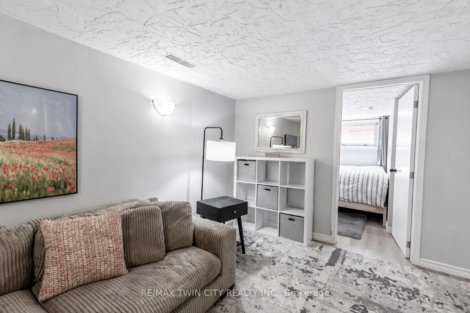 Photo 28 of 110 Lorne Crescent, Kitchener — HOMEH