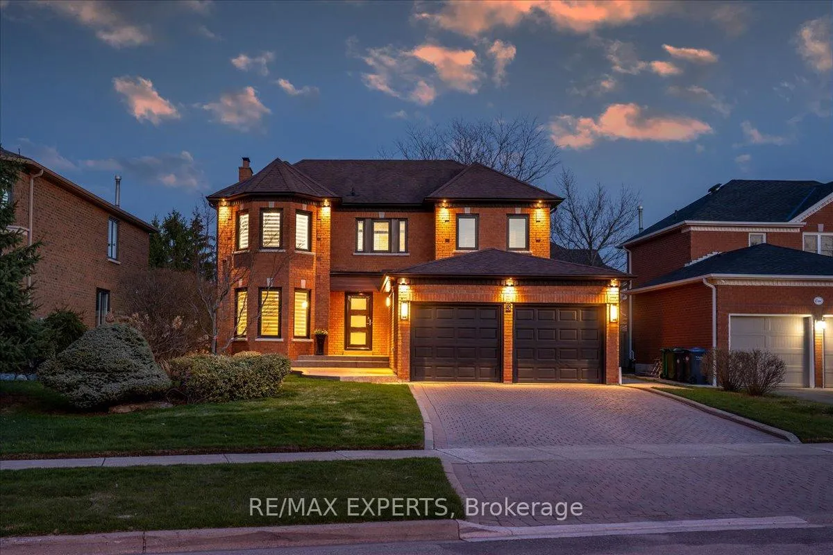 Photo 1 of 3 Thornbury Road, Caledon, Bolton North — HOMEH
