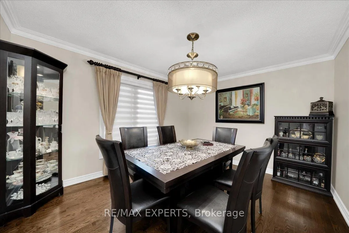 Photo 15 of 3 Thornbury Road, Caledon, Bolton North — HOMEH