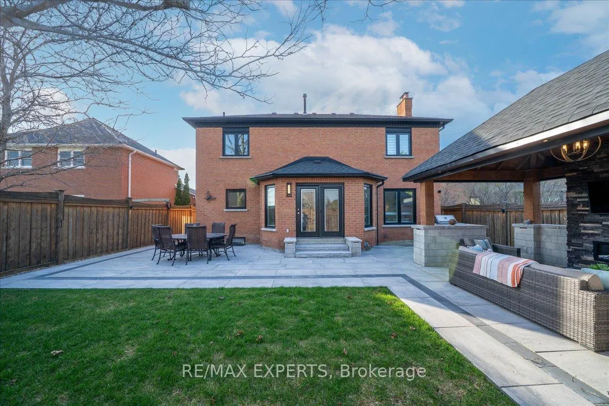 Photo 39 of 3 Thornbury Road, Caledon, Bolton North — HOMEH