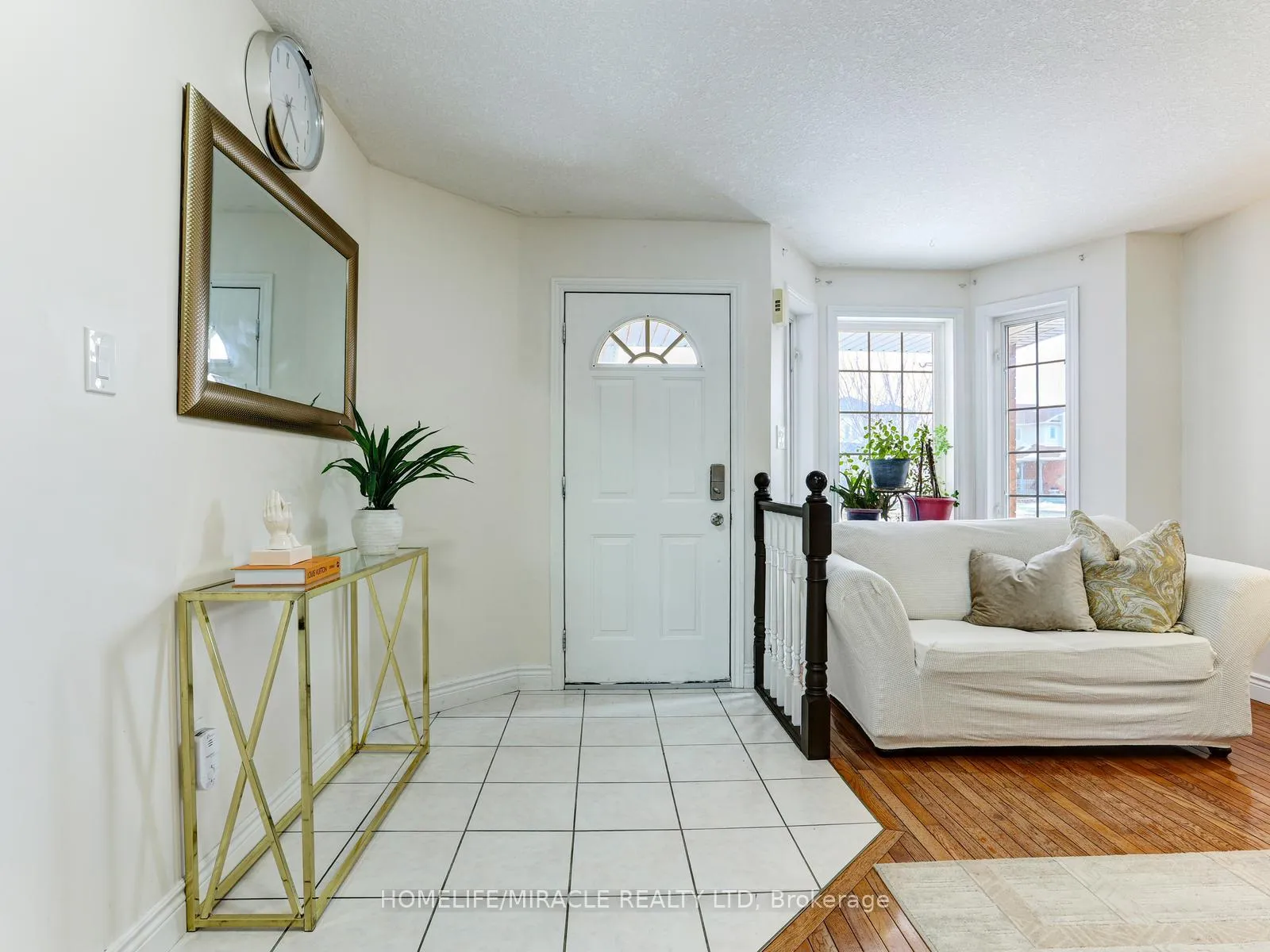 Photo 3 of 154 Deerpath Drive, Guelph, Willow West/Sugarbush/West Acres — HOMEH