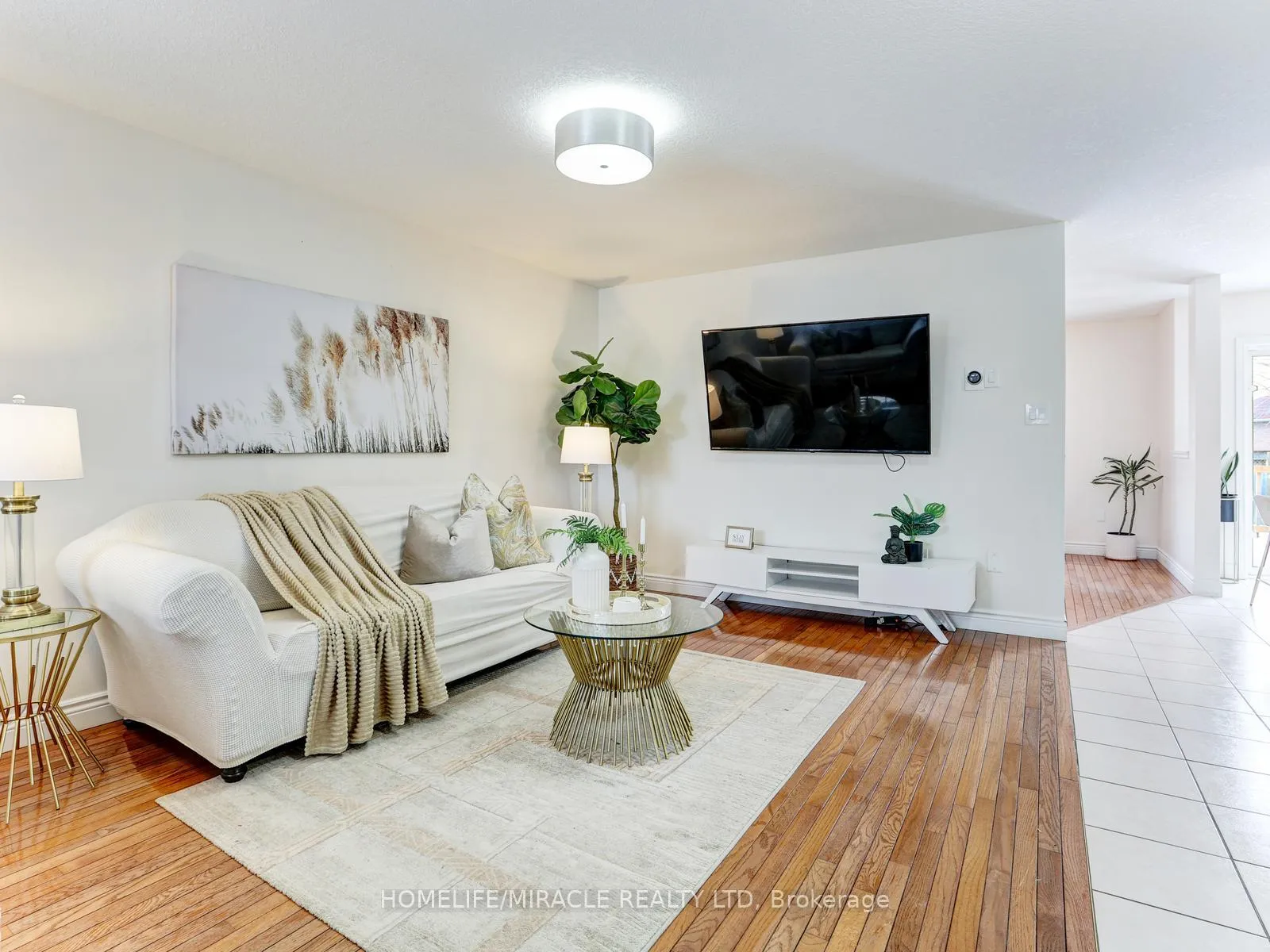 Photo 4 of 154 Deerpath Drive, Guelph, Willow West/Sugarbush/West Acres — HOMEH